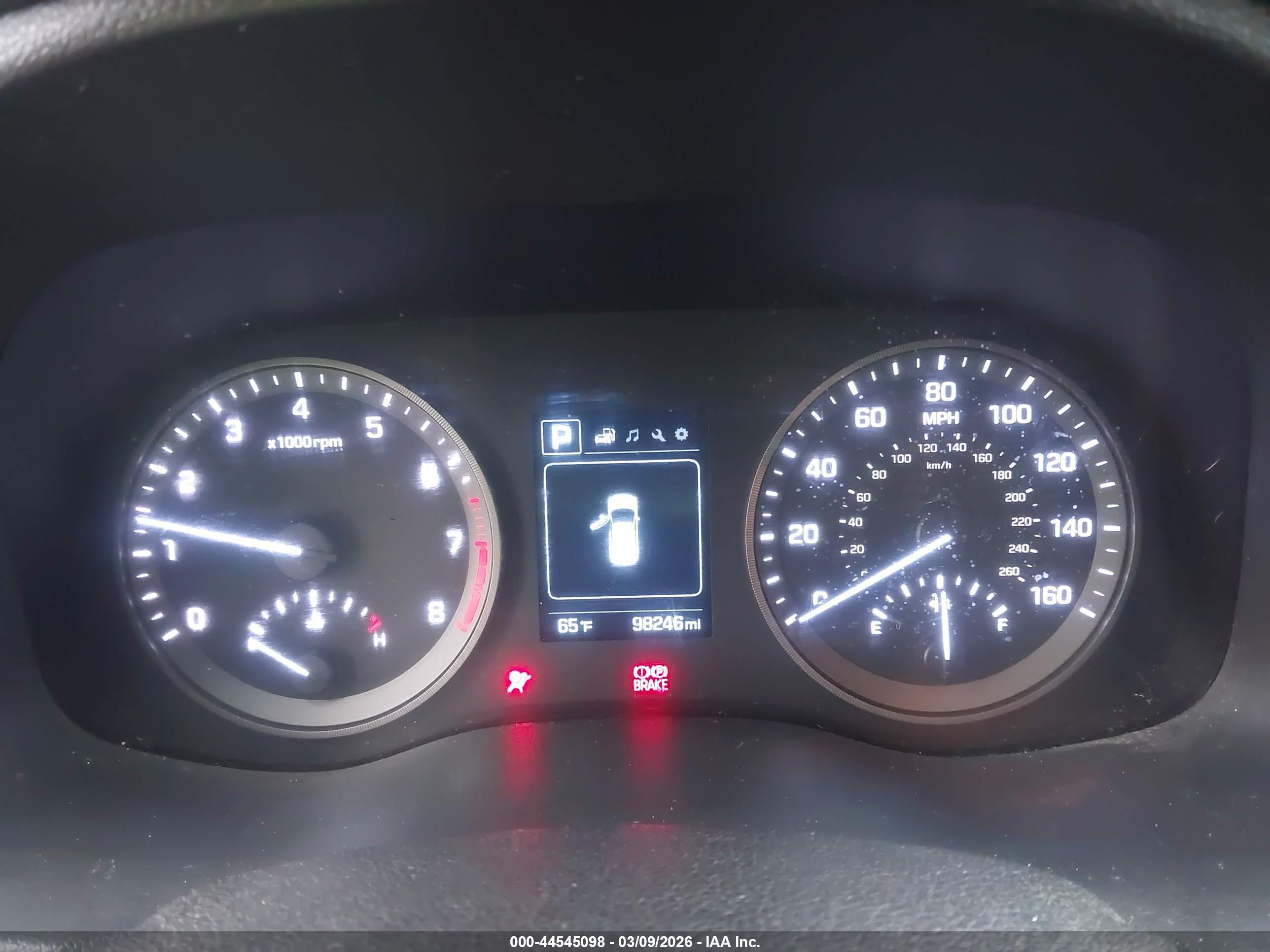 HYUNDAI TUCSON image 7