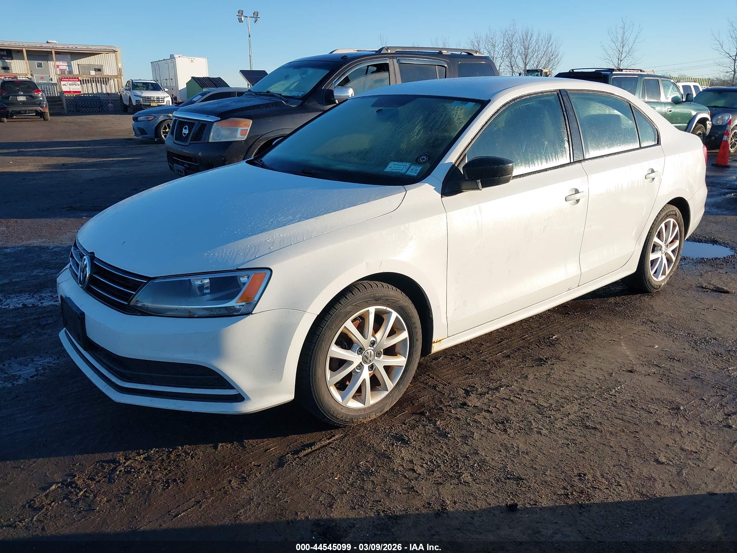VOLKSWAGEN JETTA image 2