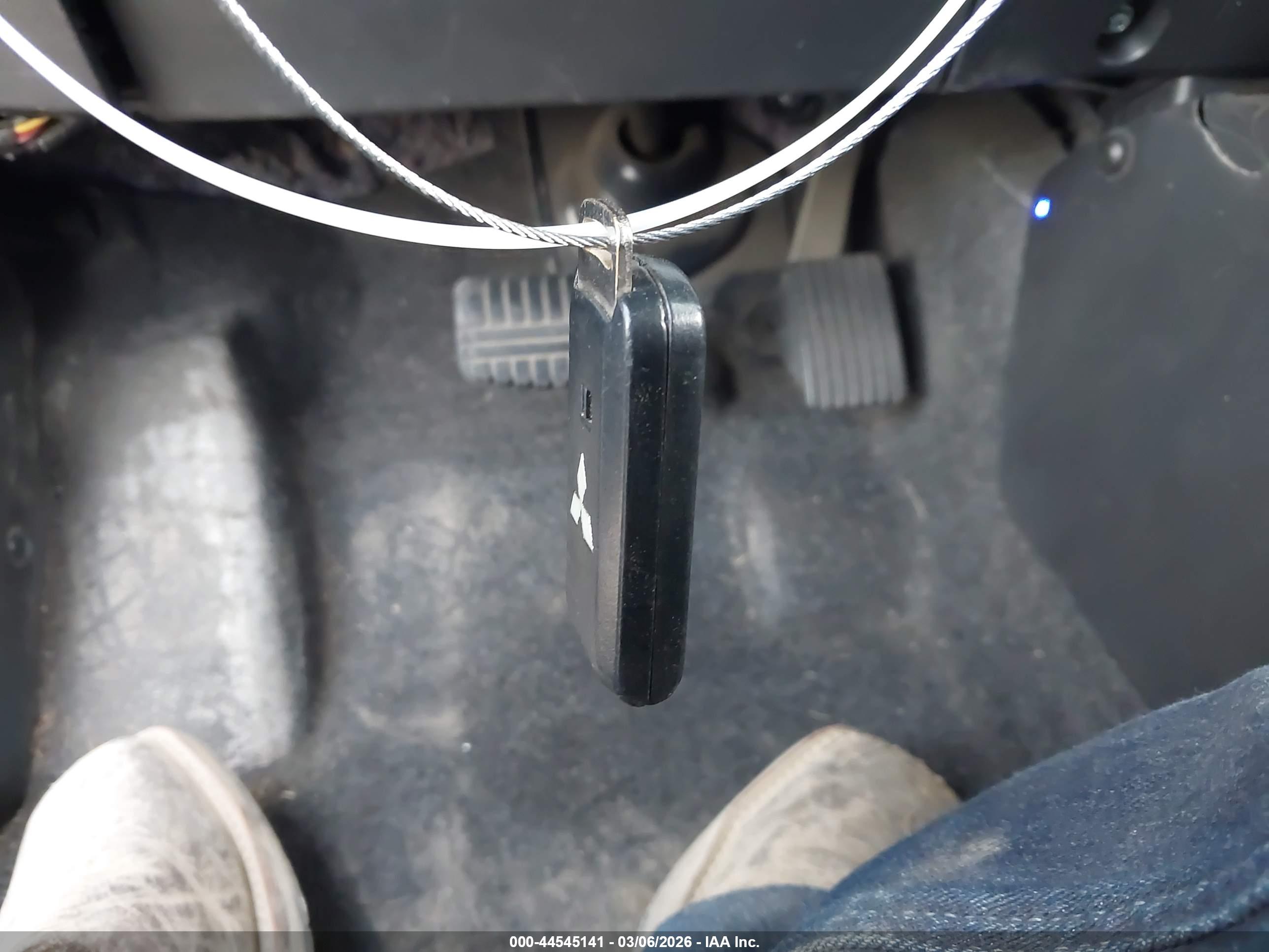 MITSUBISHI MIRAGE image 11