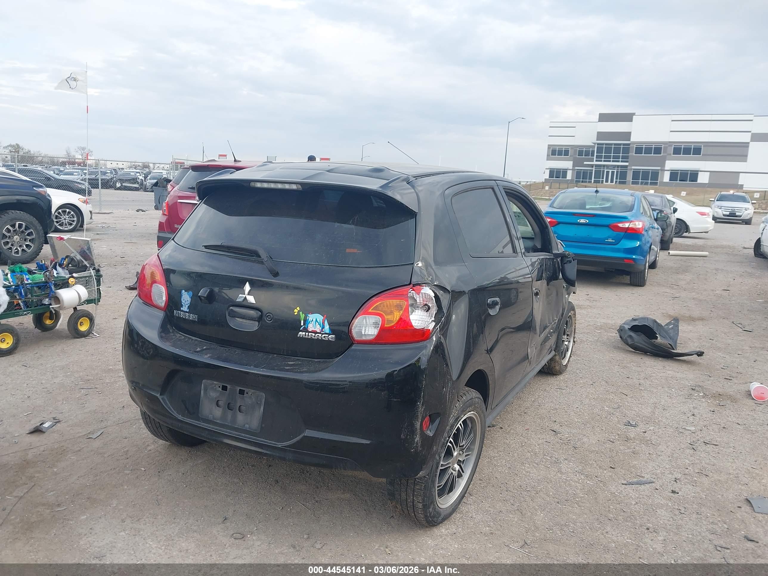 MITSUBISHI MIRAGE image 4