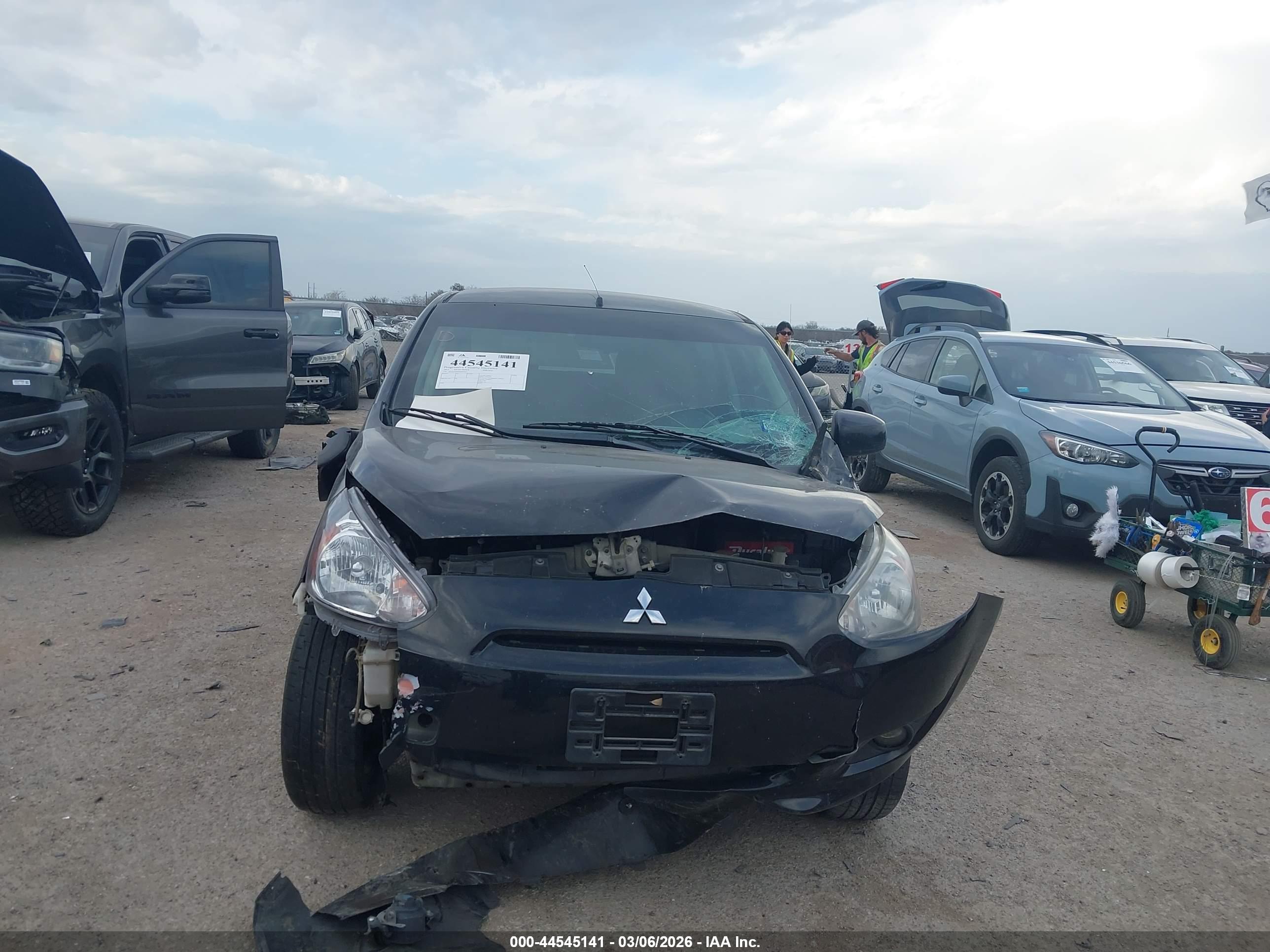 MITSUBISHI MIRAGE image 6