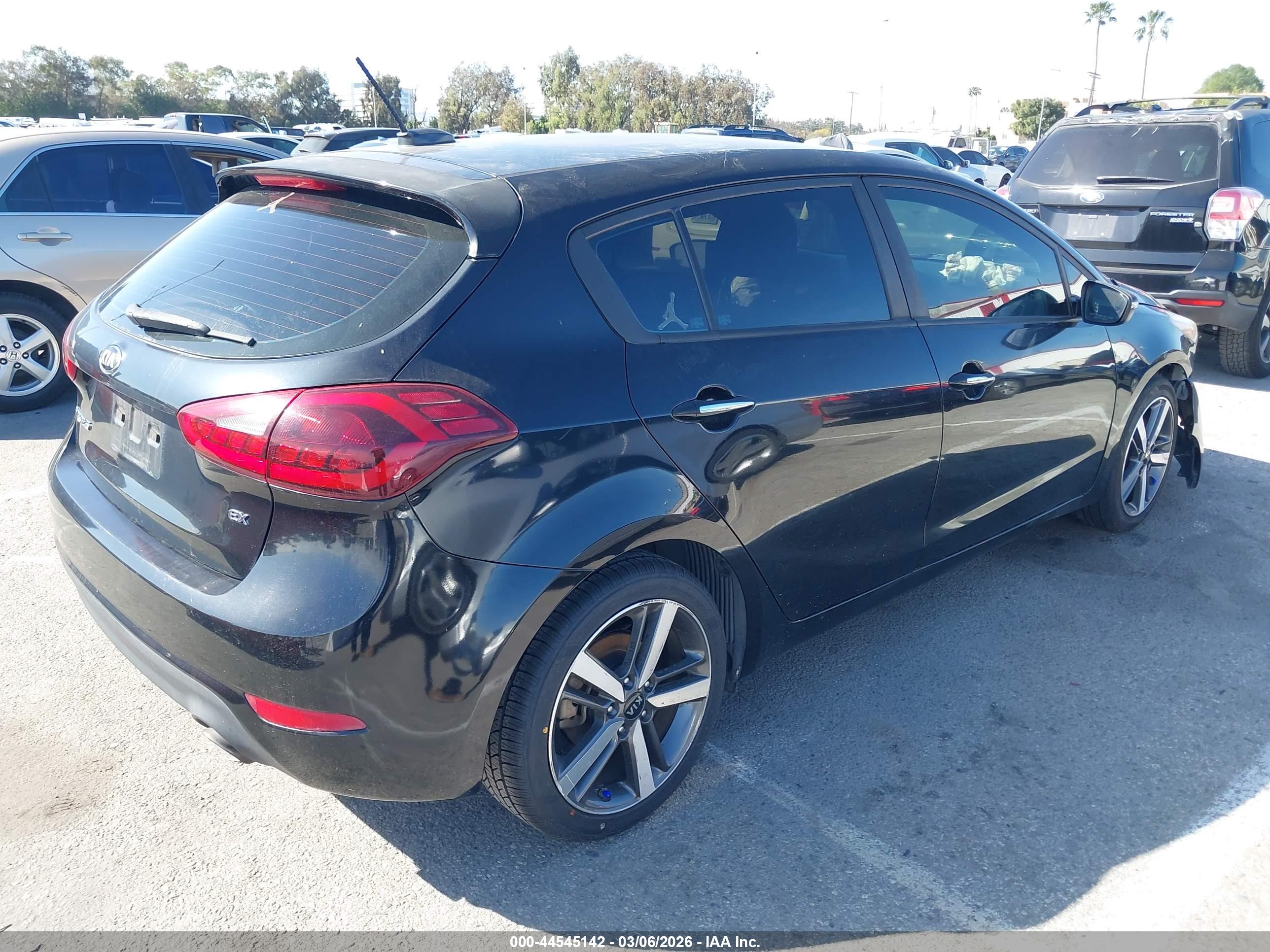 KIA FORTE image 4