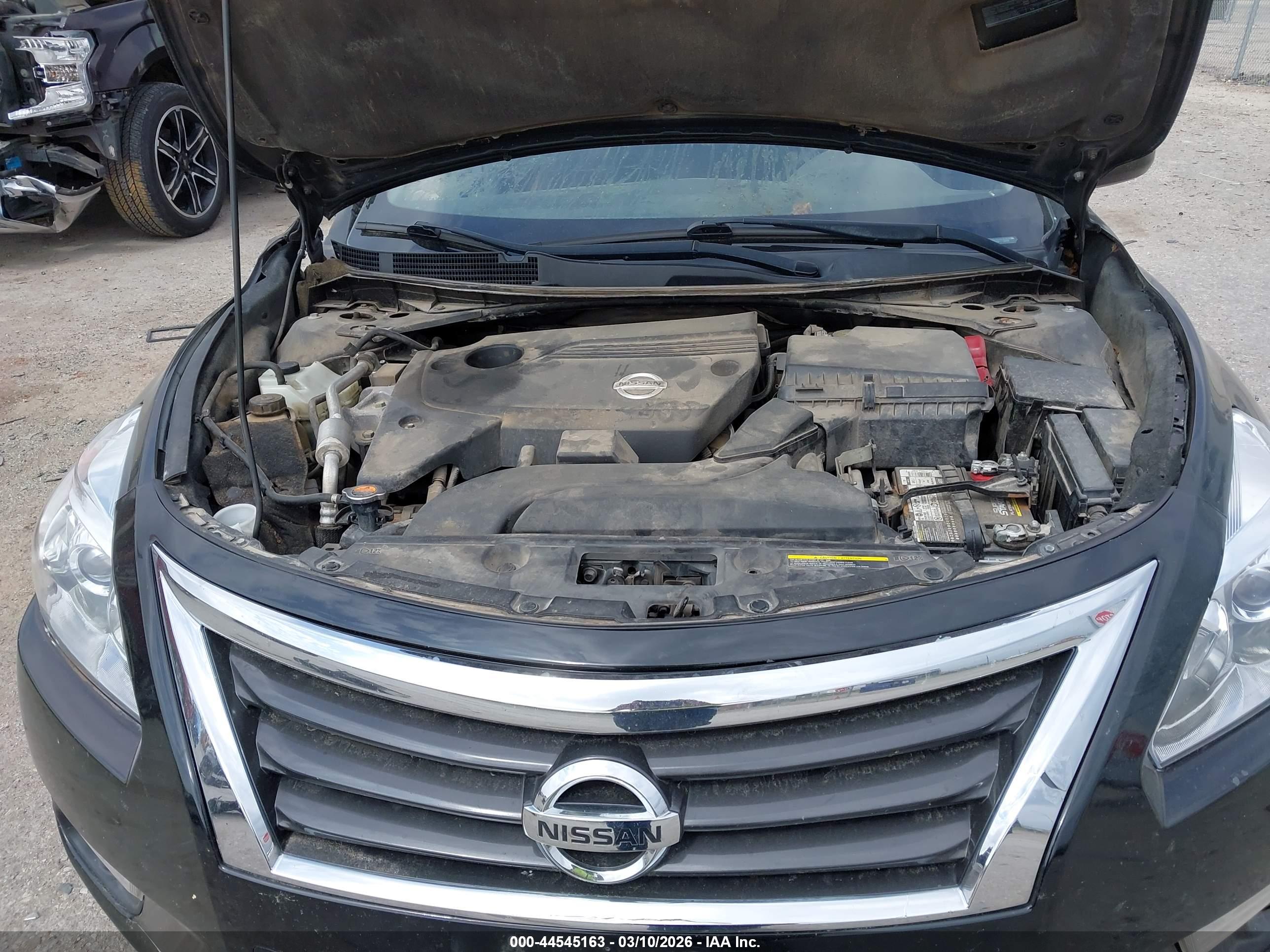 NISSAN ALTIMA image 10