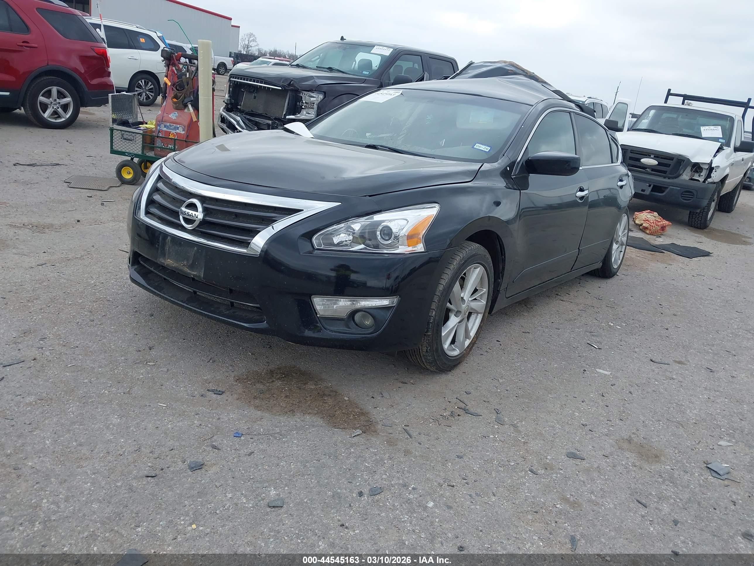NISSAN ALTIMA image 2