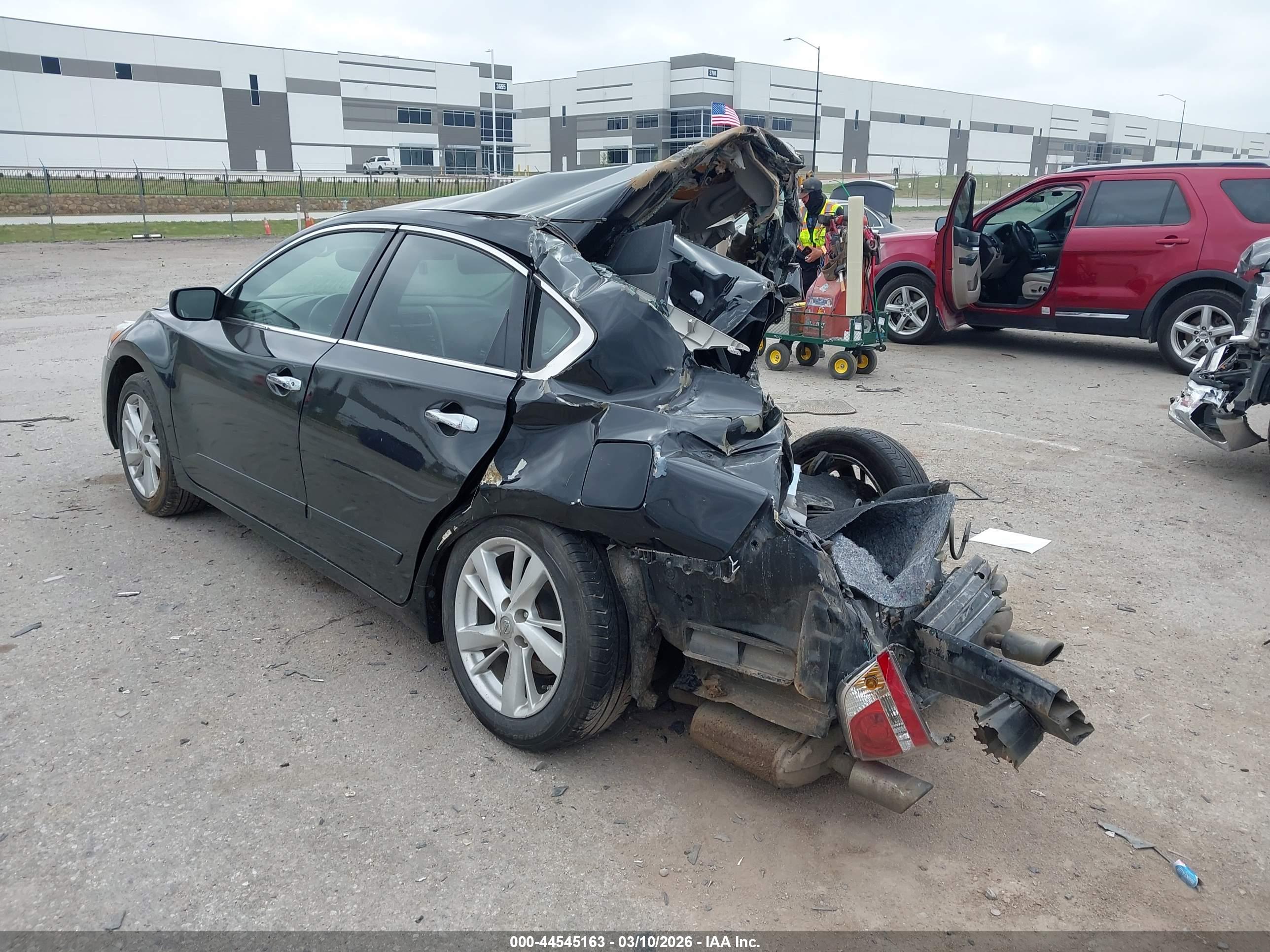 NISSAN ALTIMA image 3