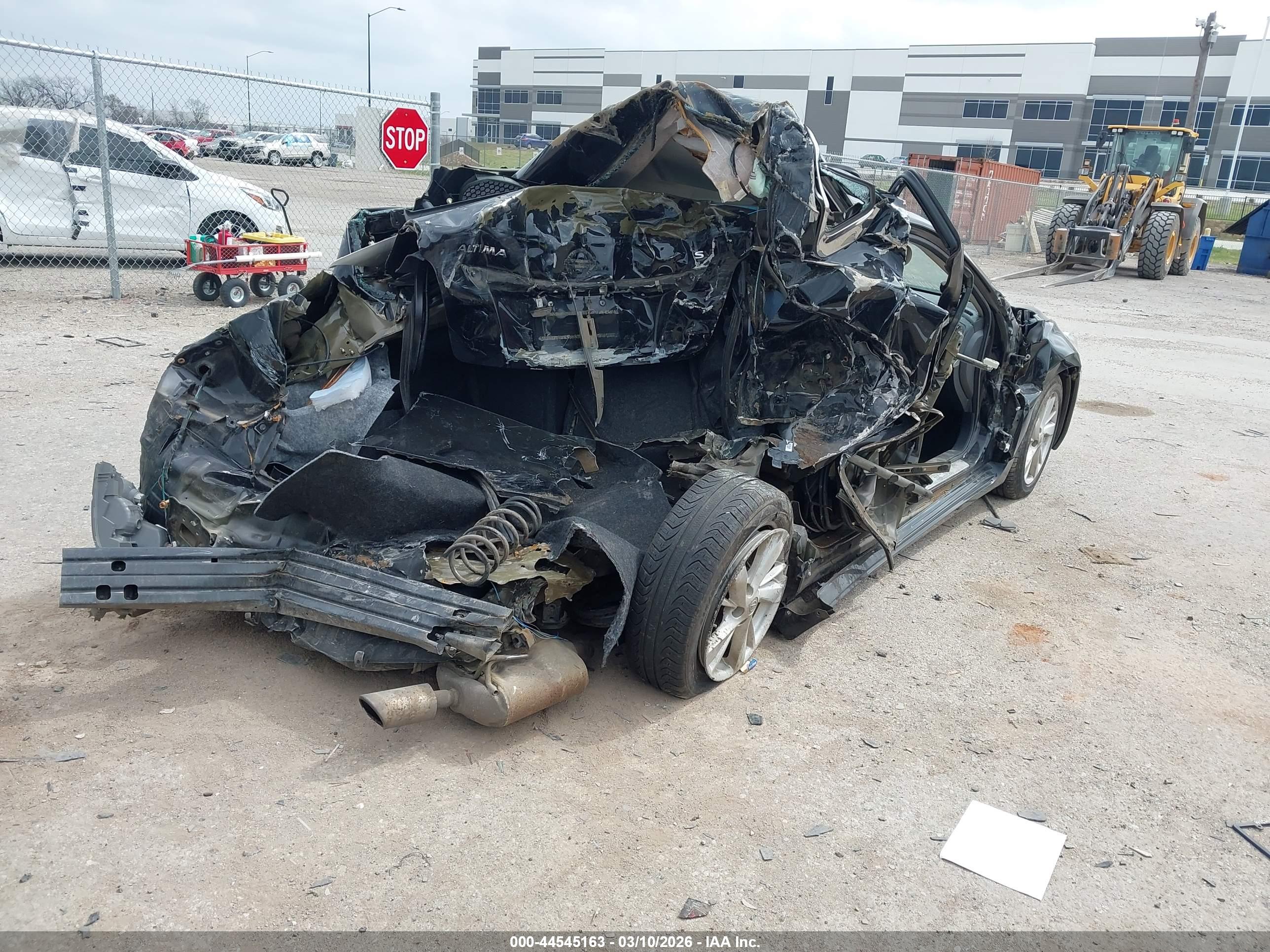 NISSAN ALTIMA image 4