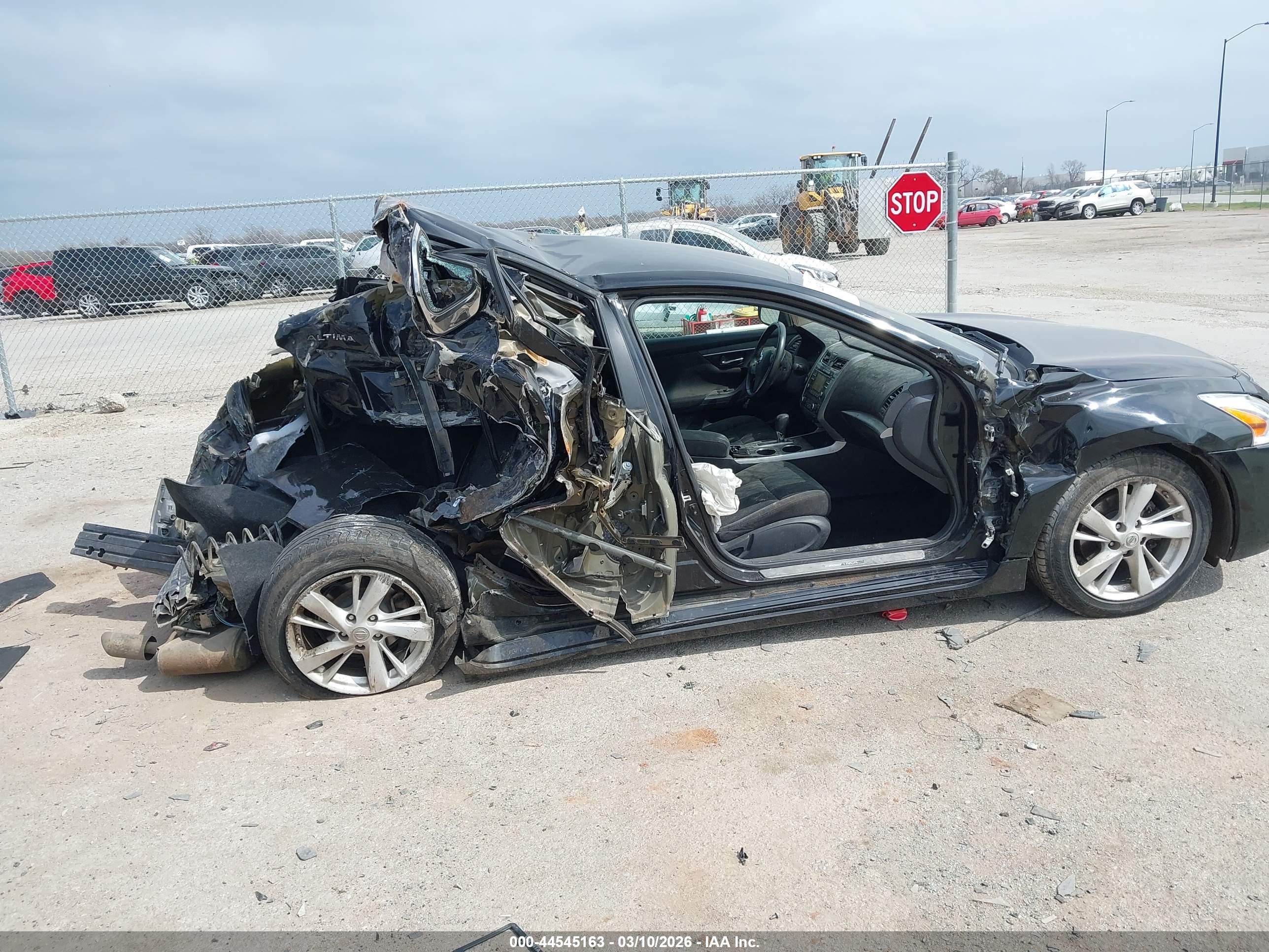 NISSAN ALTIMA image 6