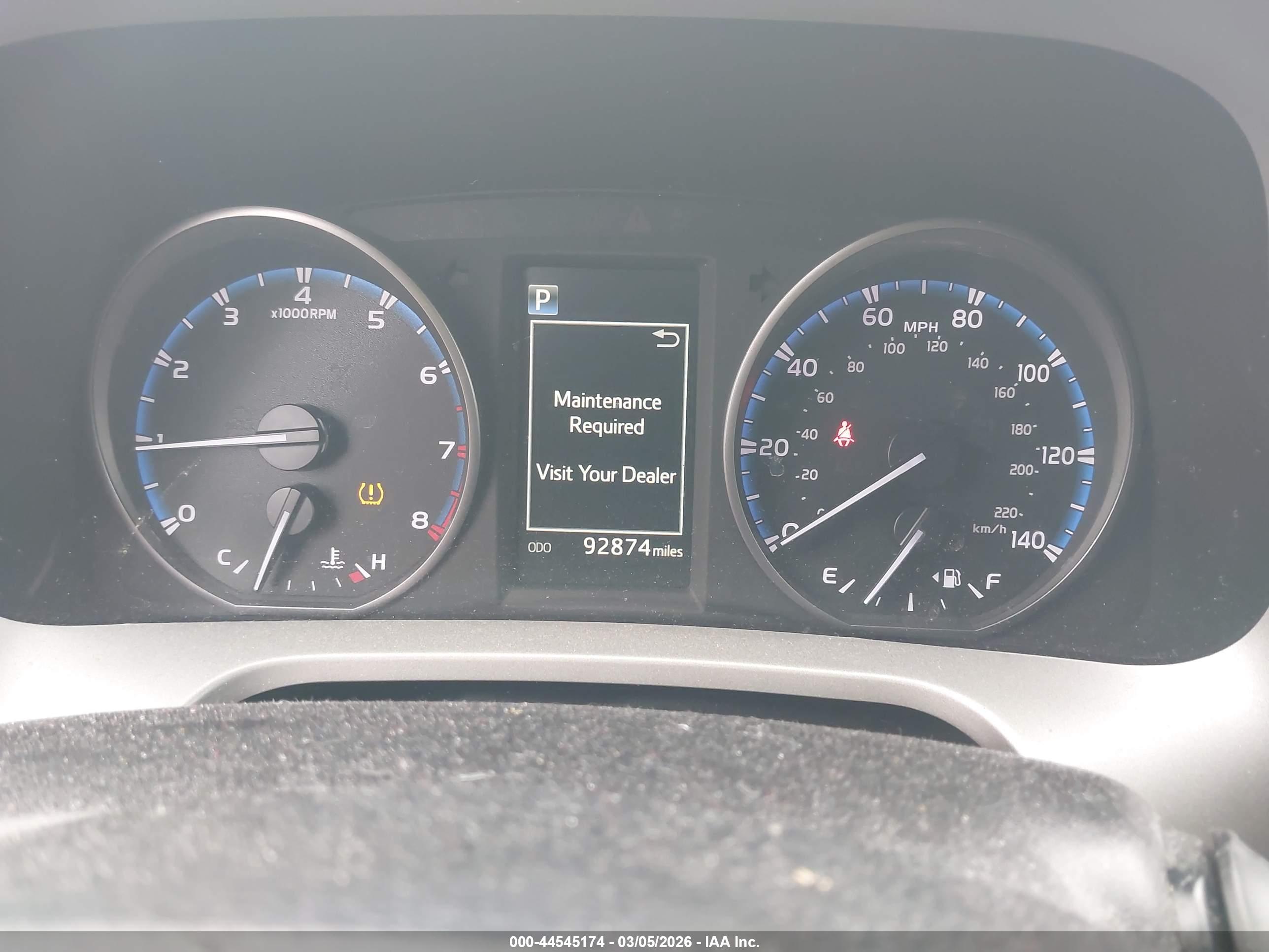 TOYOTA RAV4 image 7