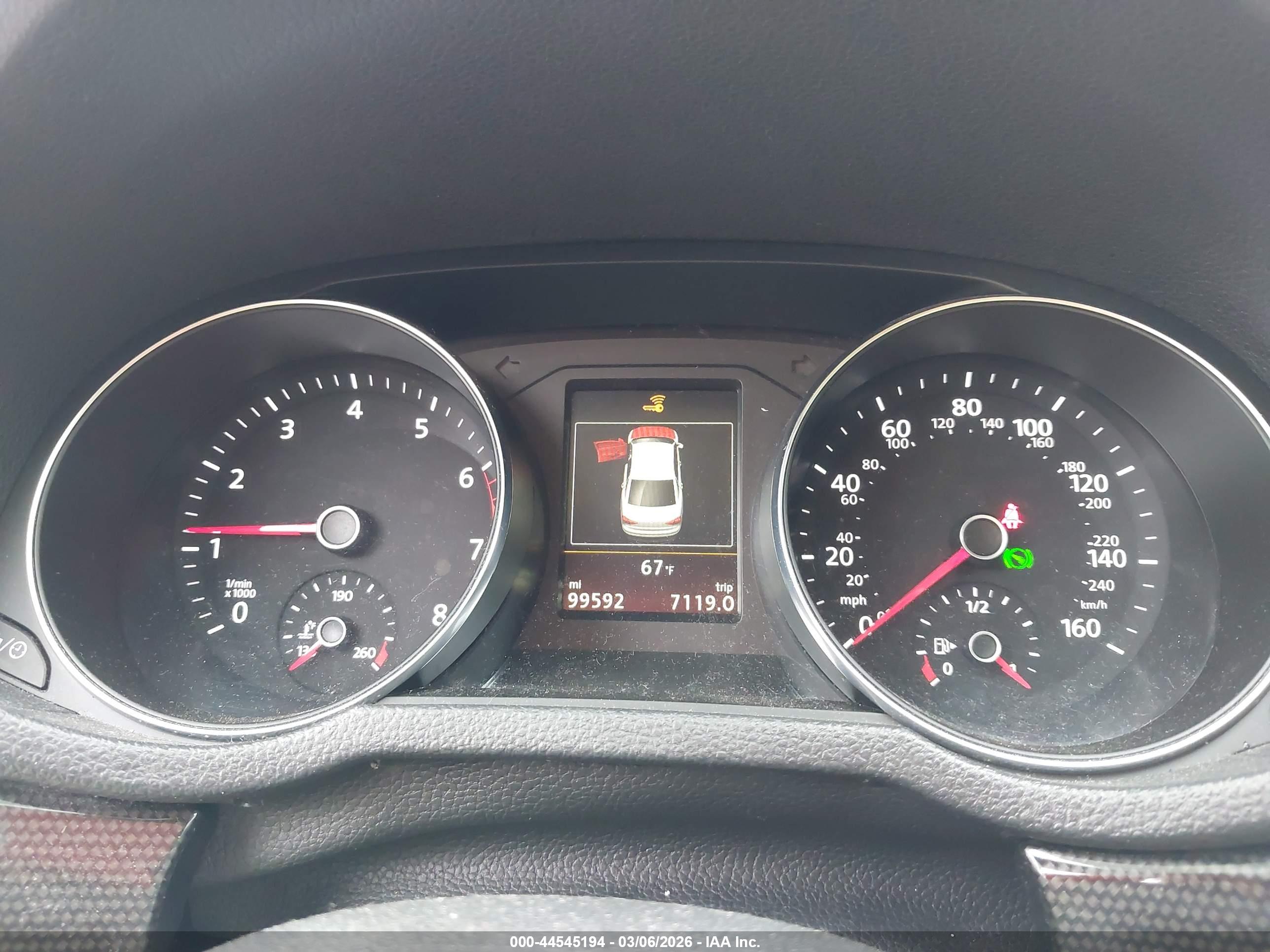 VOLKSWAGEN PASSAT image 7