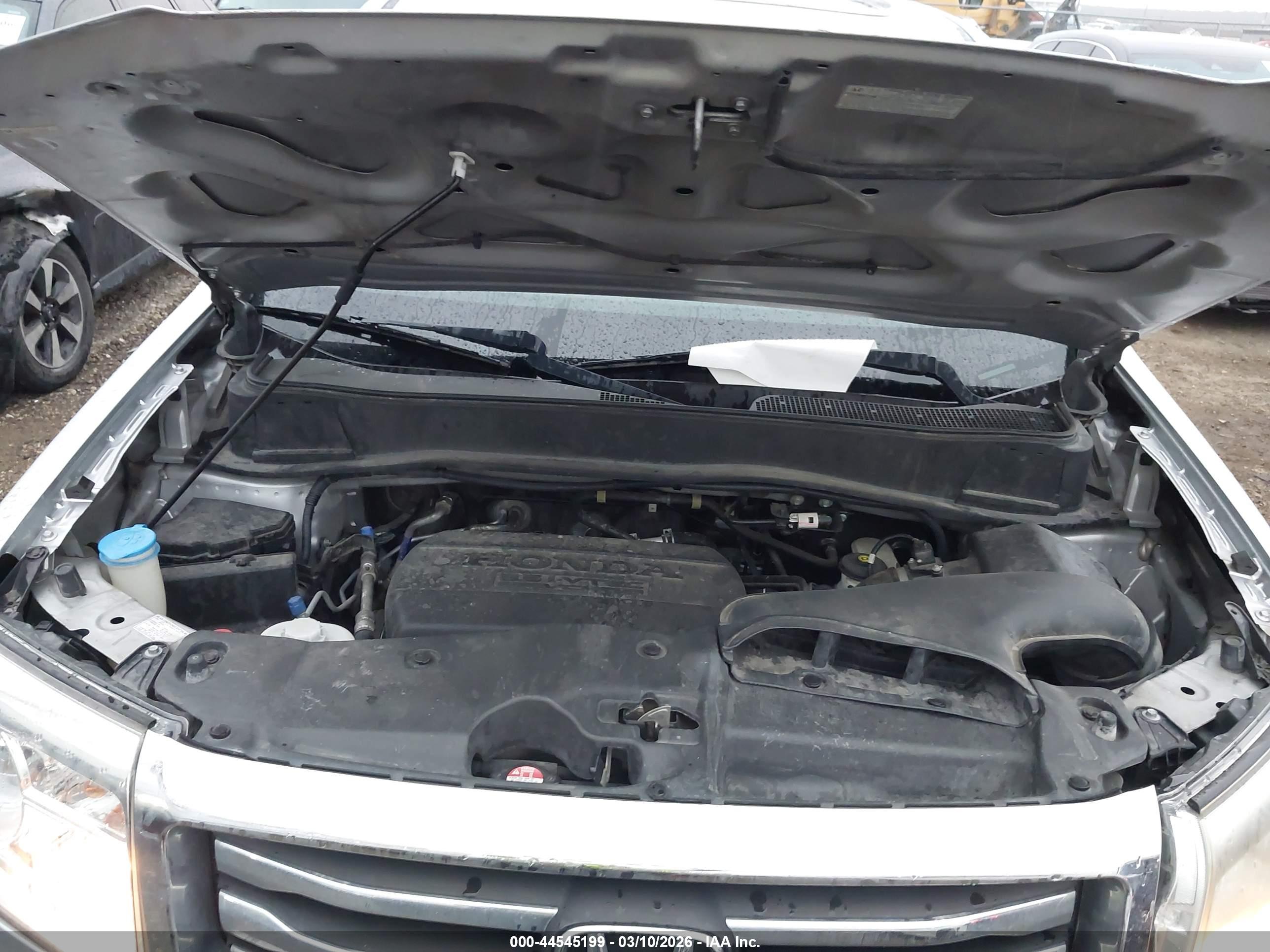 HONDA PILOT image 10