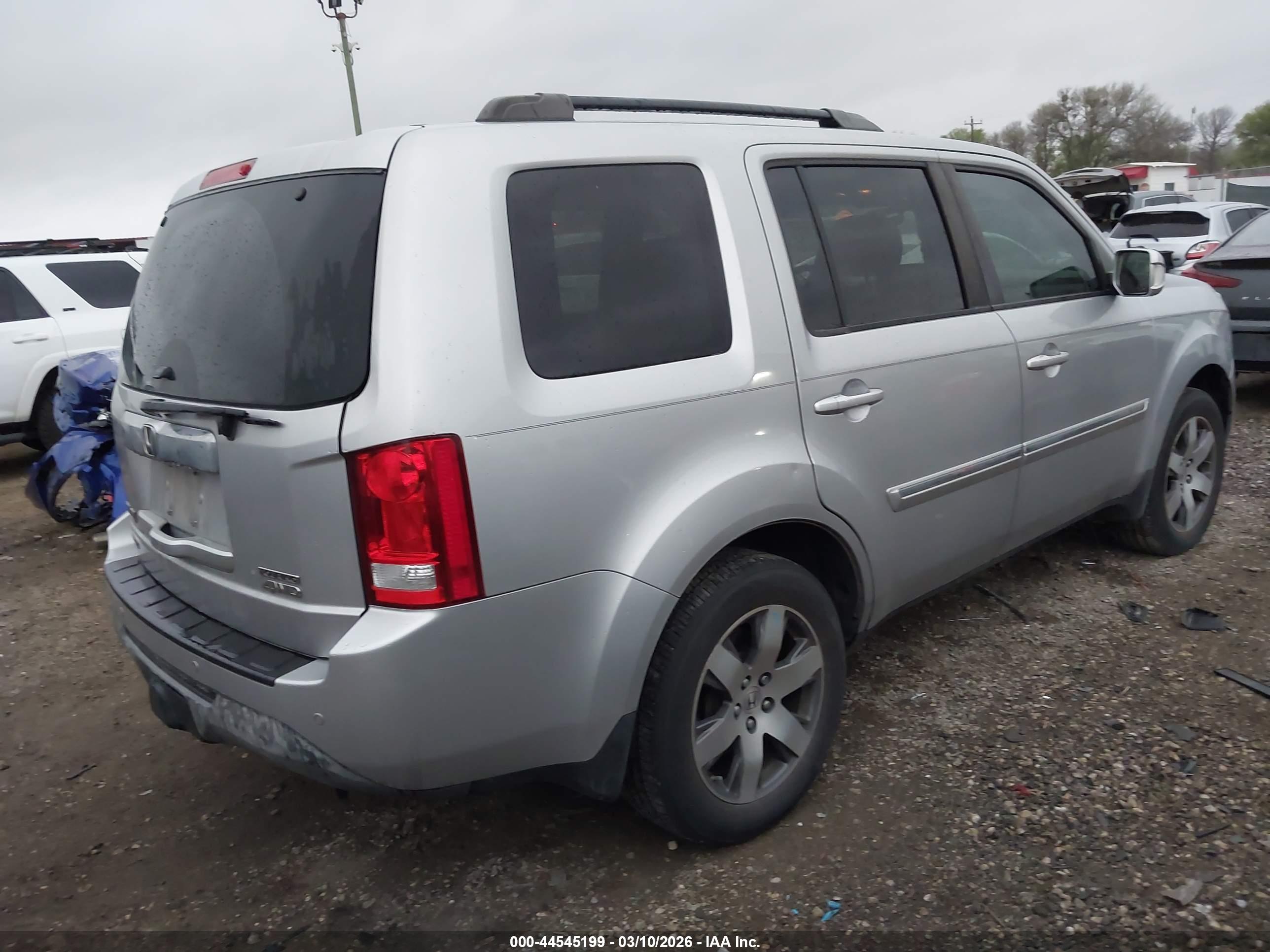 HONDA PILOT image 4