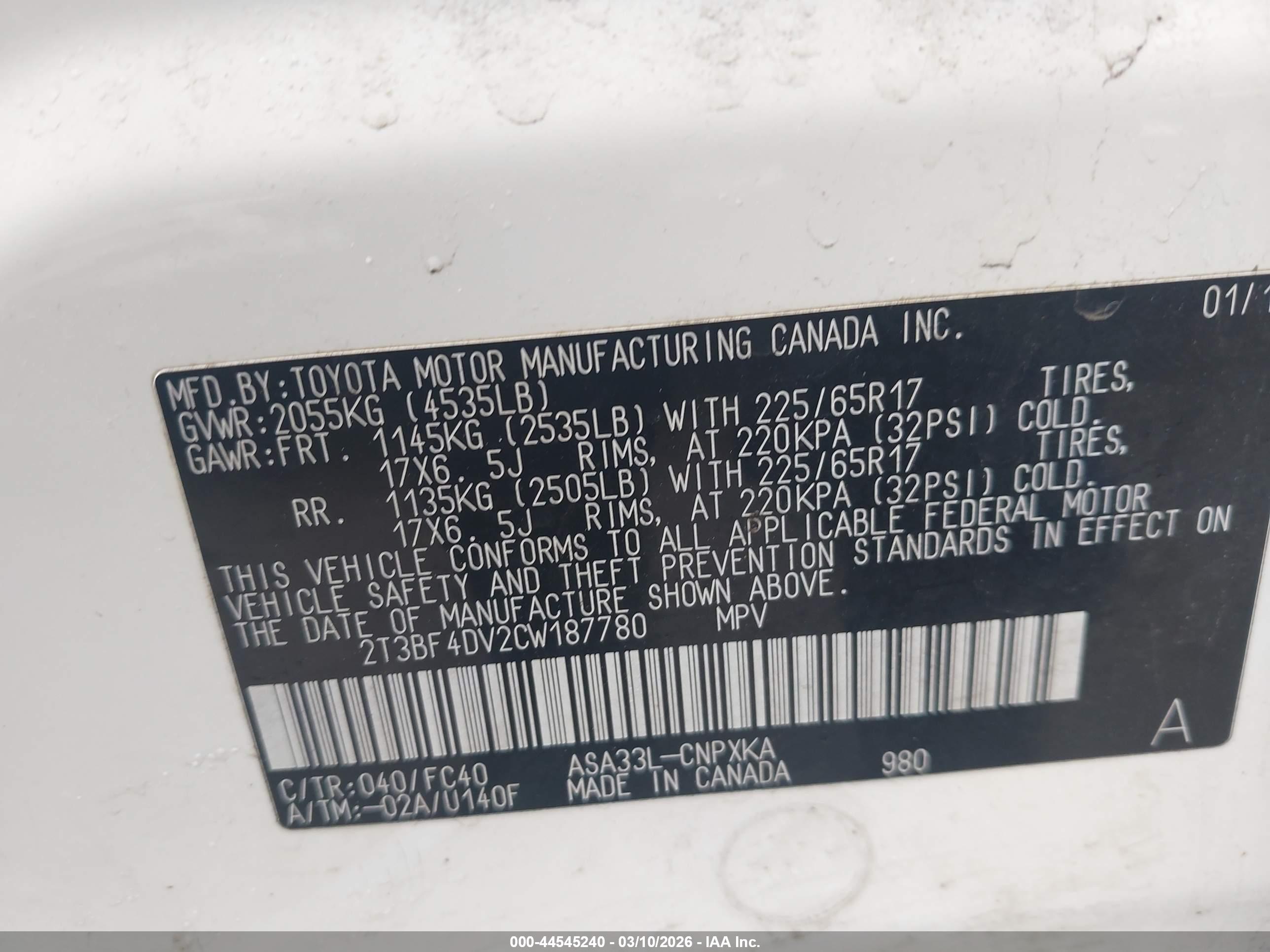 TOYOTA RAV4 image 9
