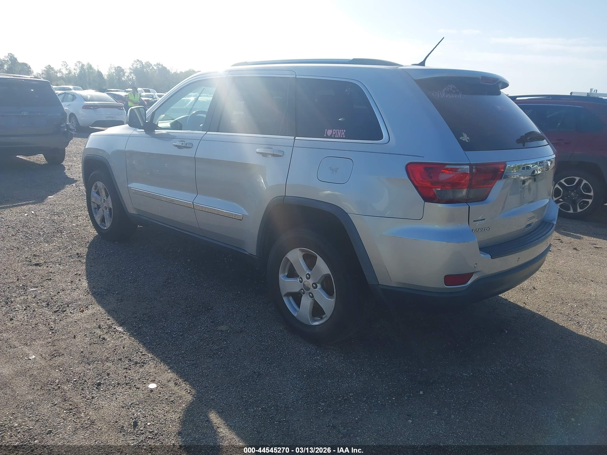 JEEP GRAND image 3