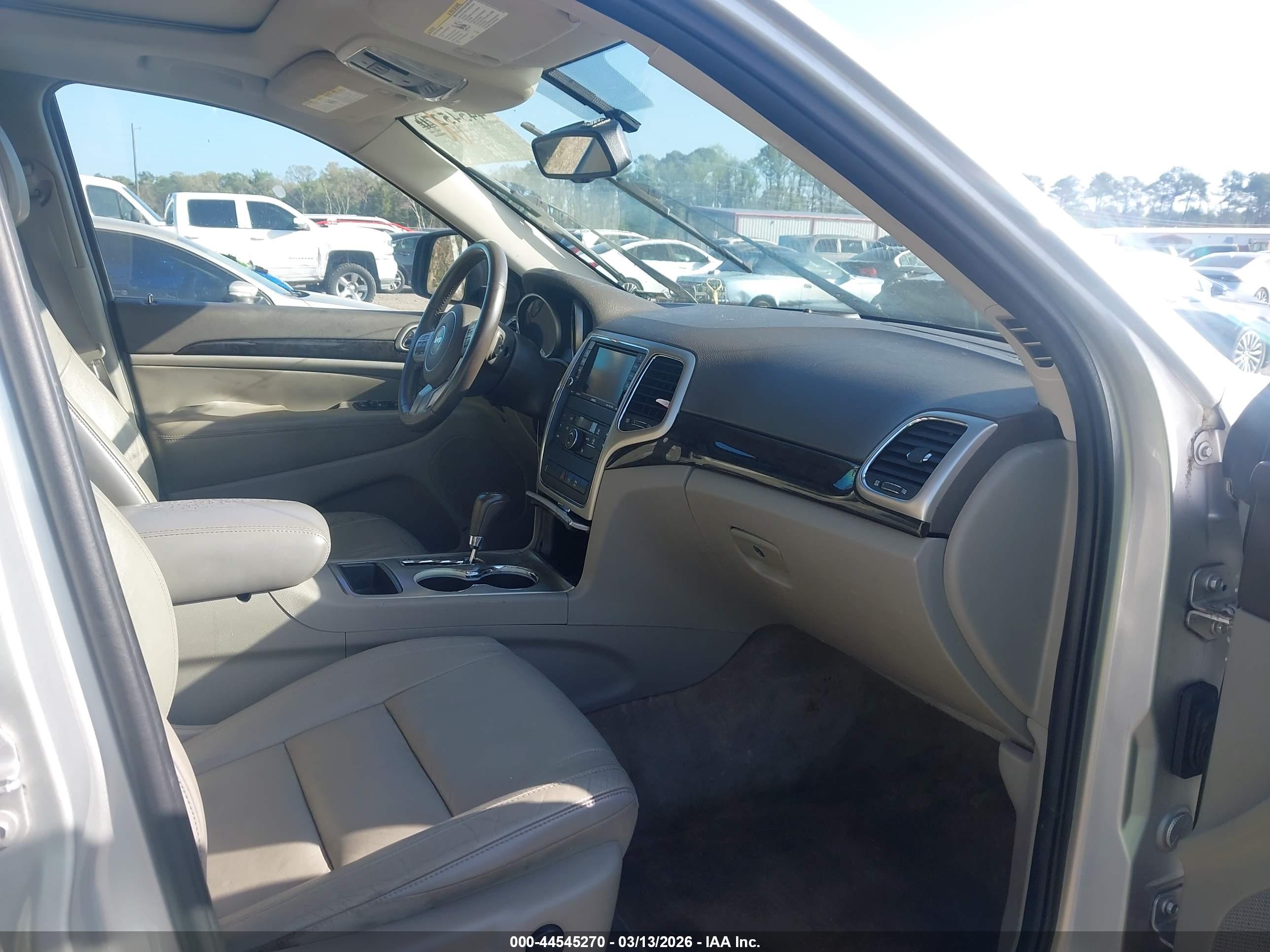 JEEP GRAND image 5