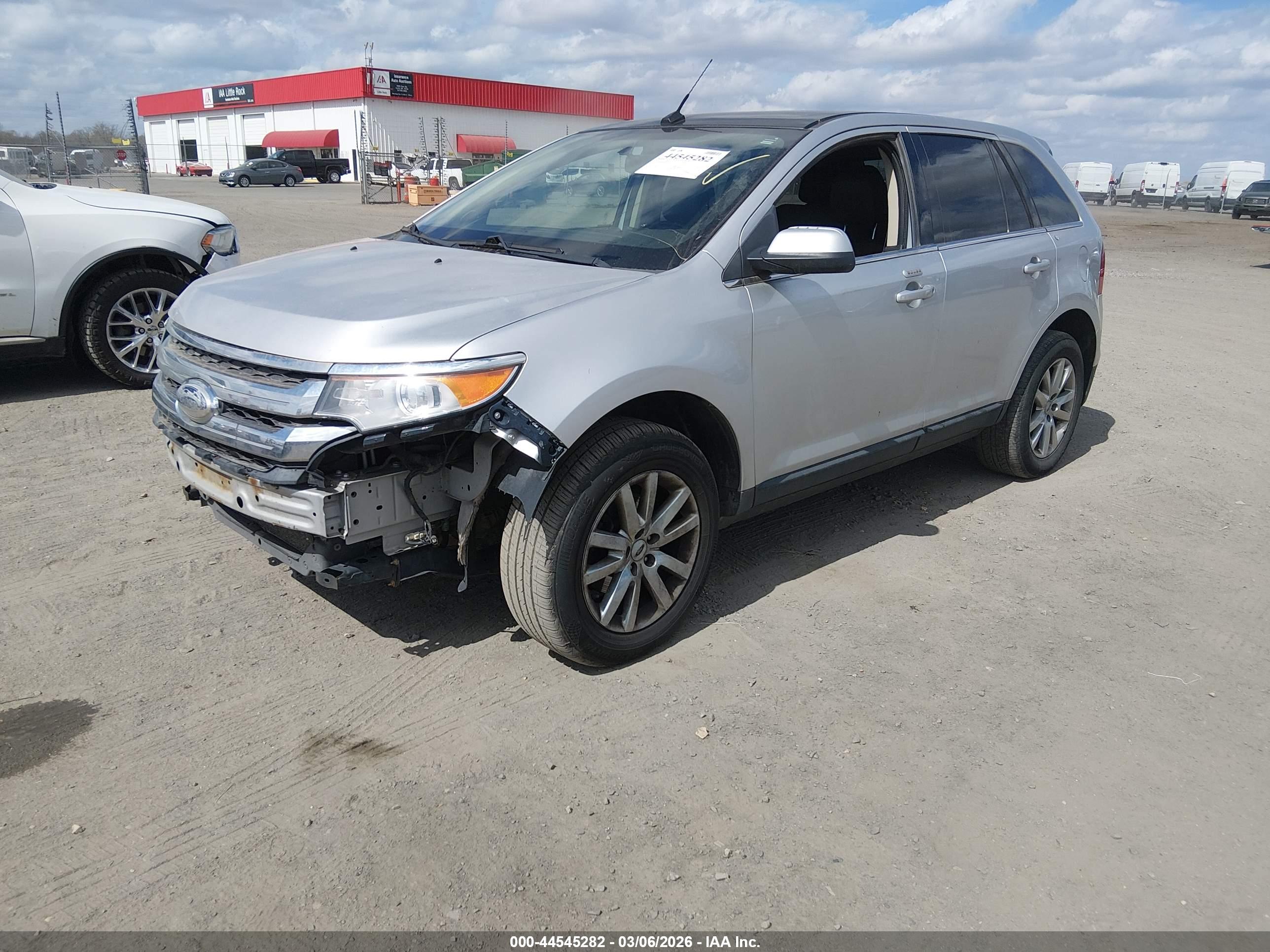 FORD EDGE image 2