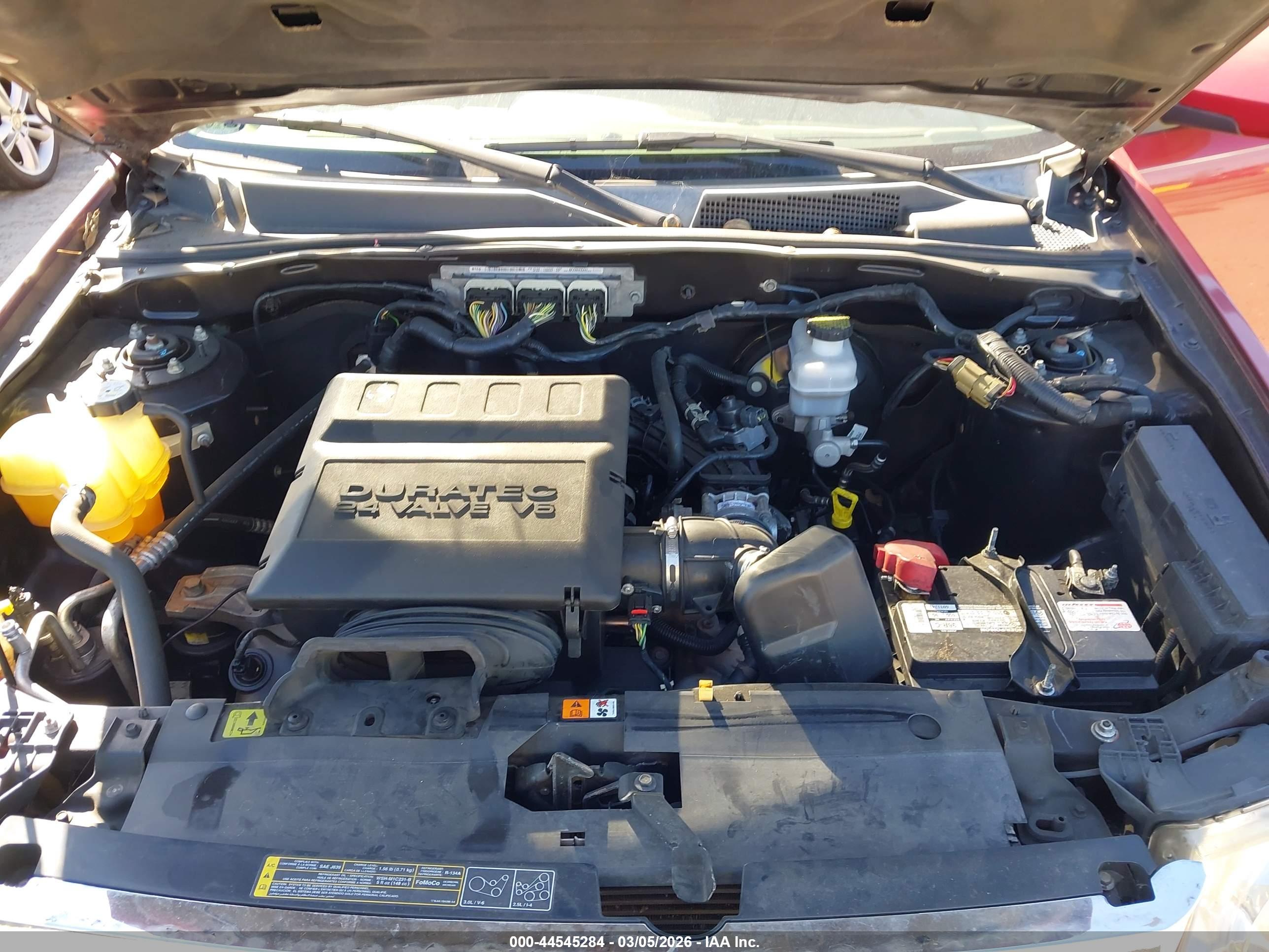 FORD ESCAPE image 10