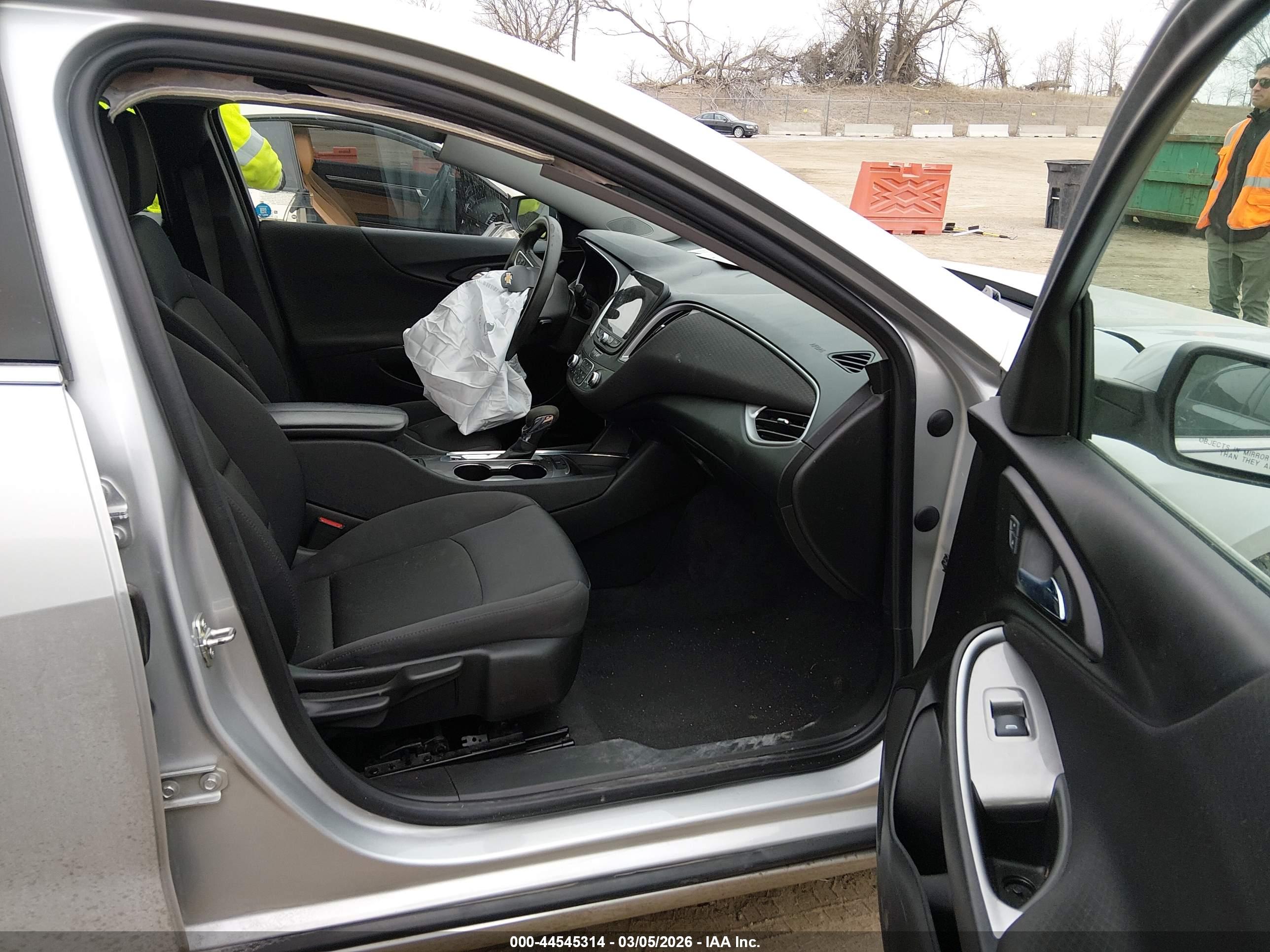 CHEVROLET MALIBU image 5
