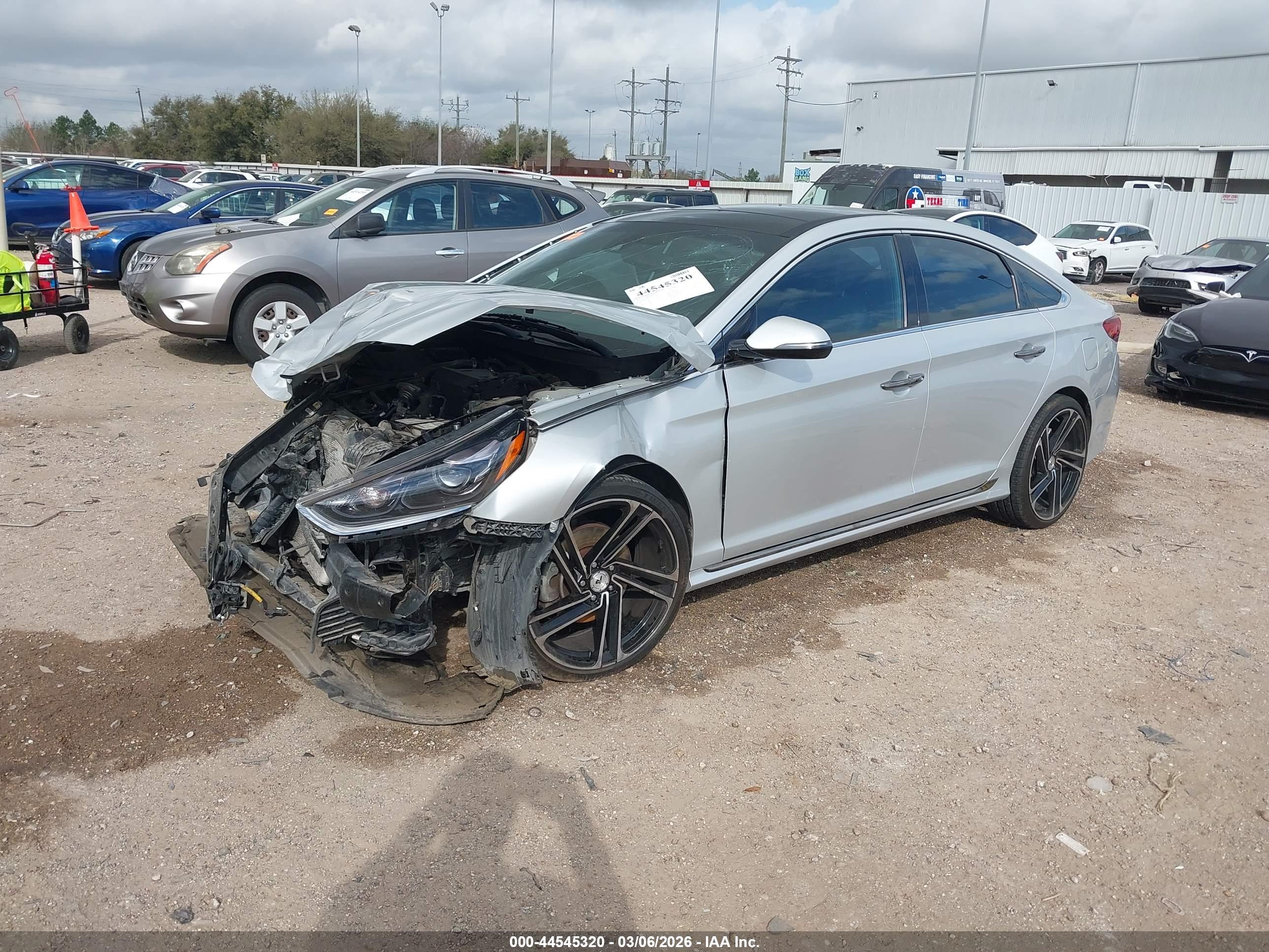 HYUNDAI SONATA image 2