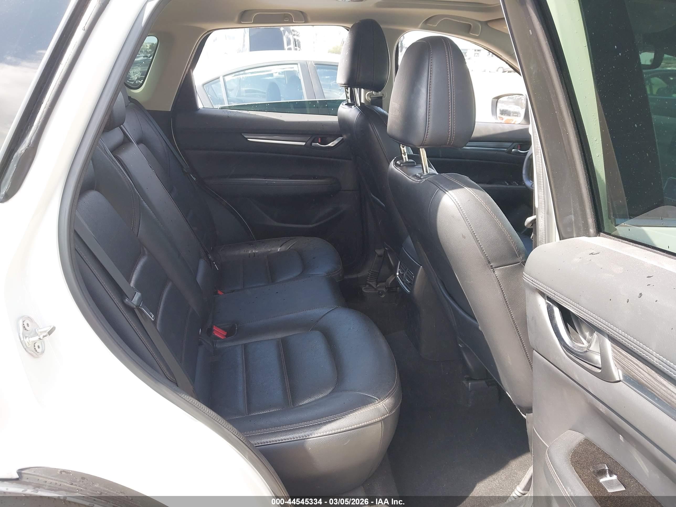 MAZDA CX-5 image 8