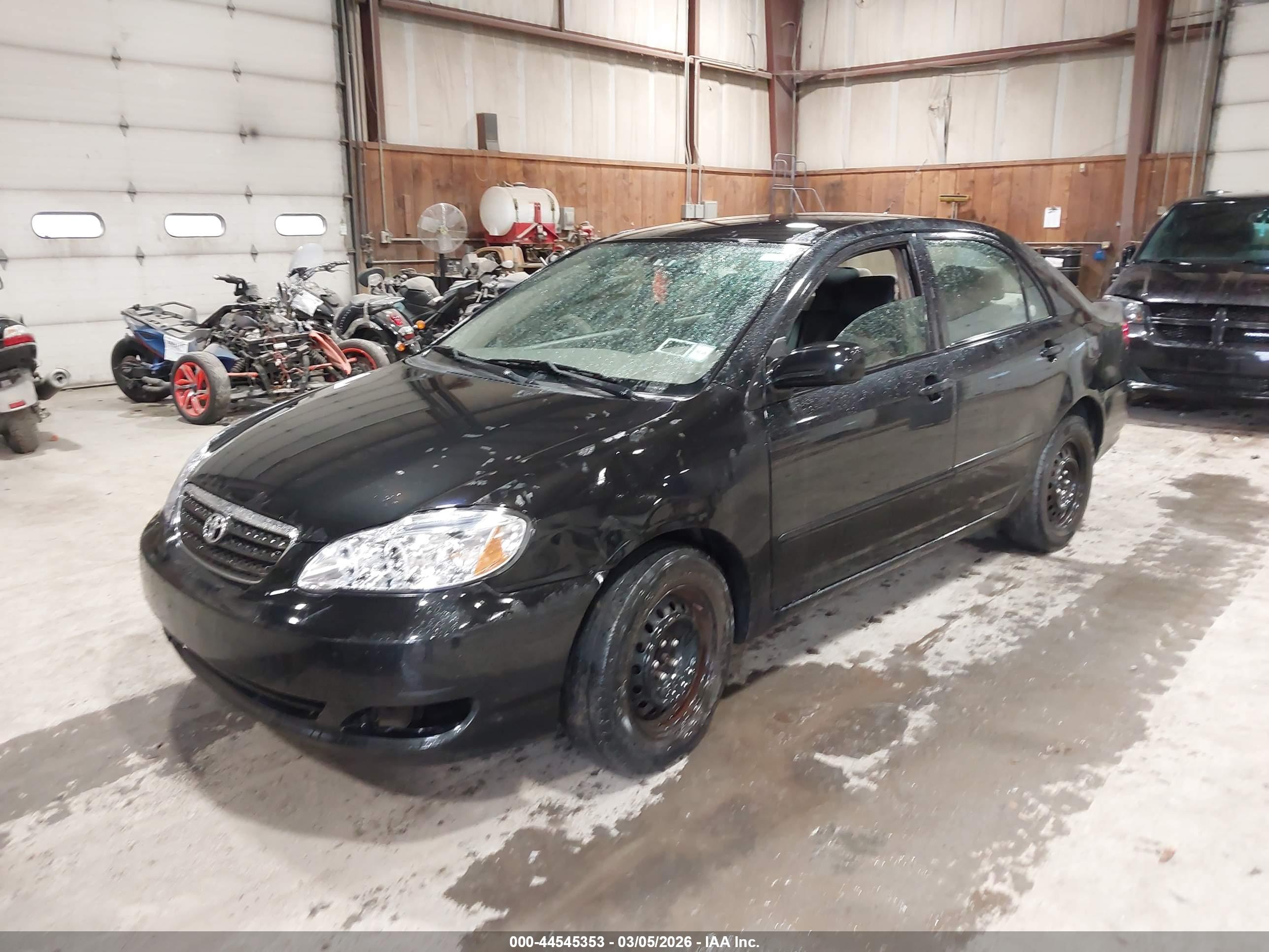 TOYOTA COROLLA image 2