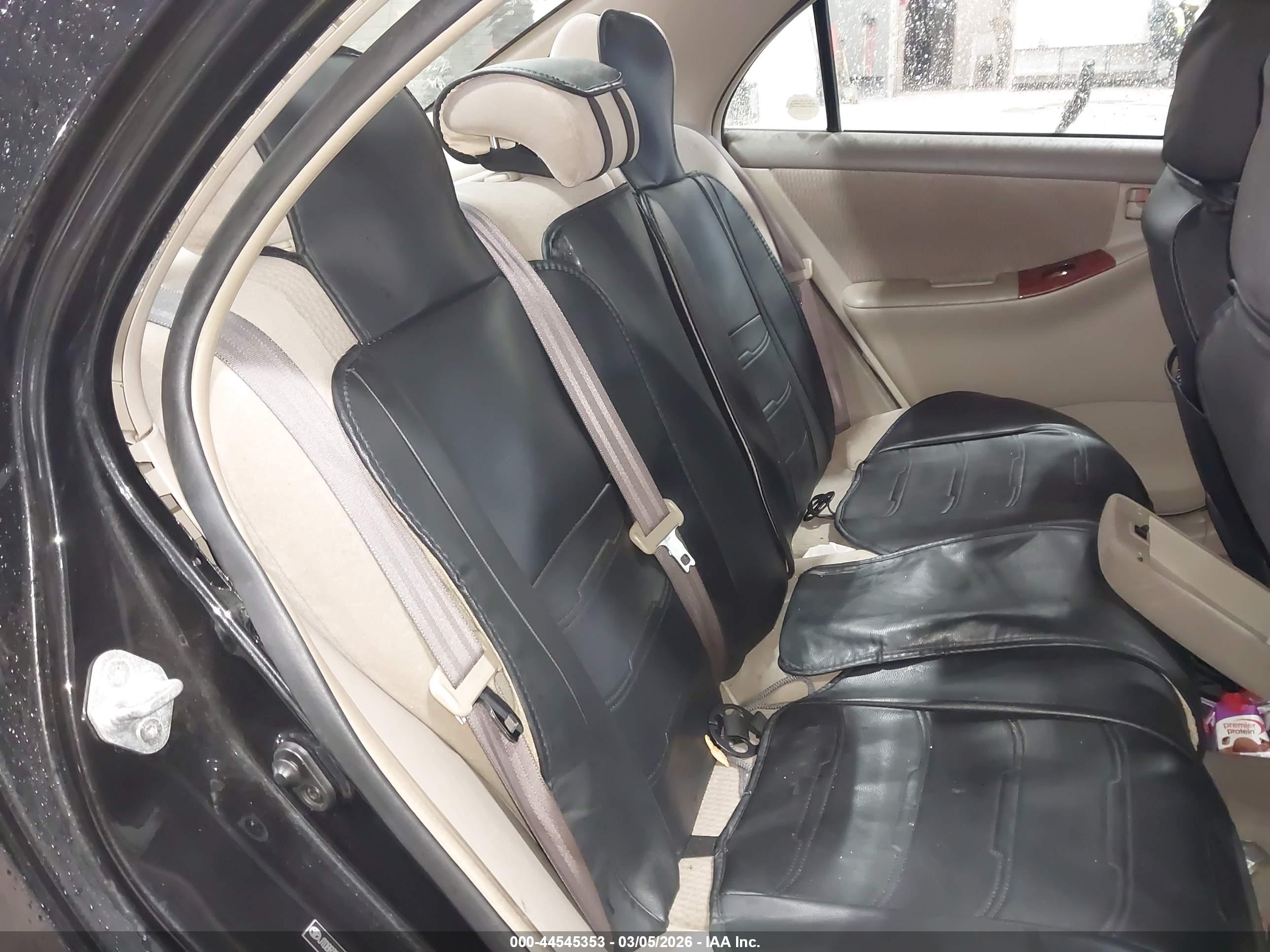 TOYOTA COROLLA image 8