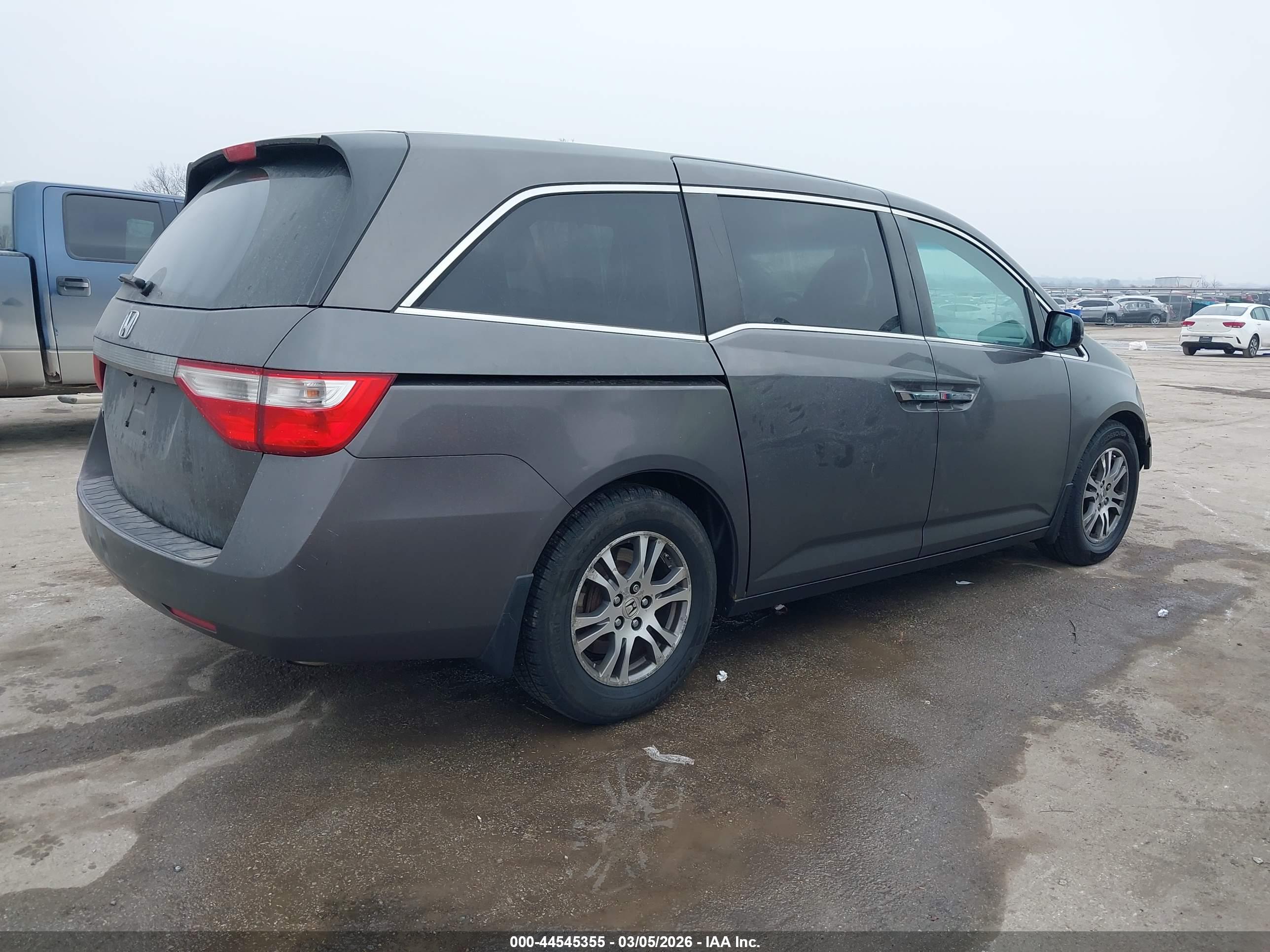 HONDA ODYSSEY image 4