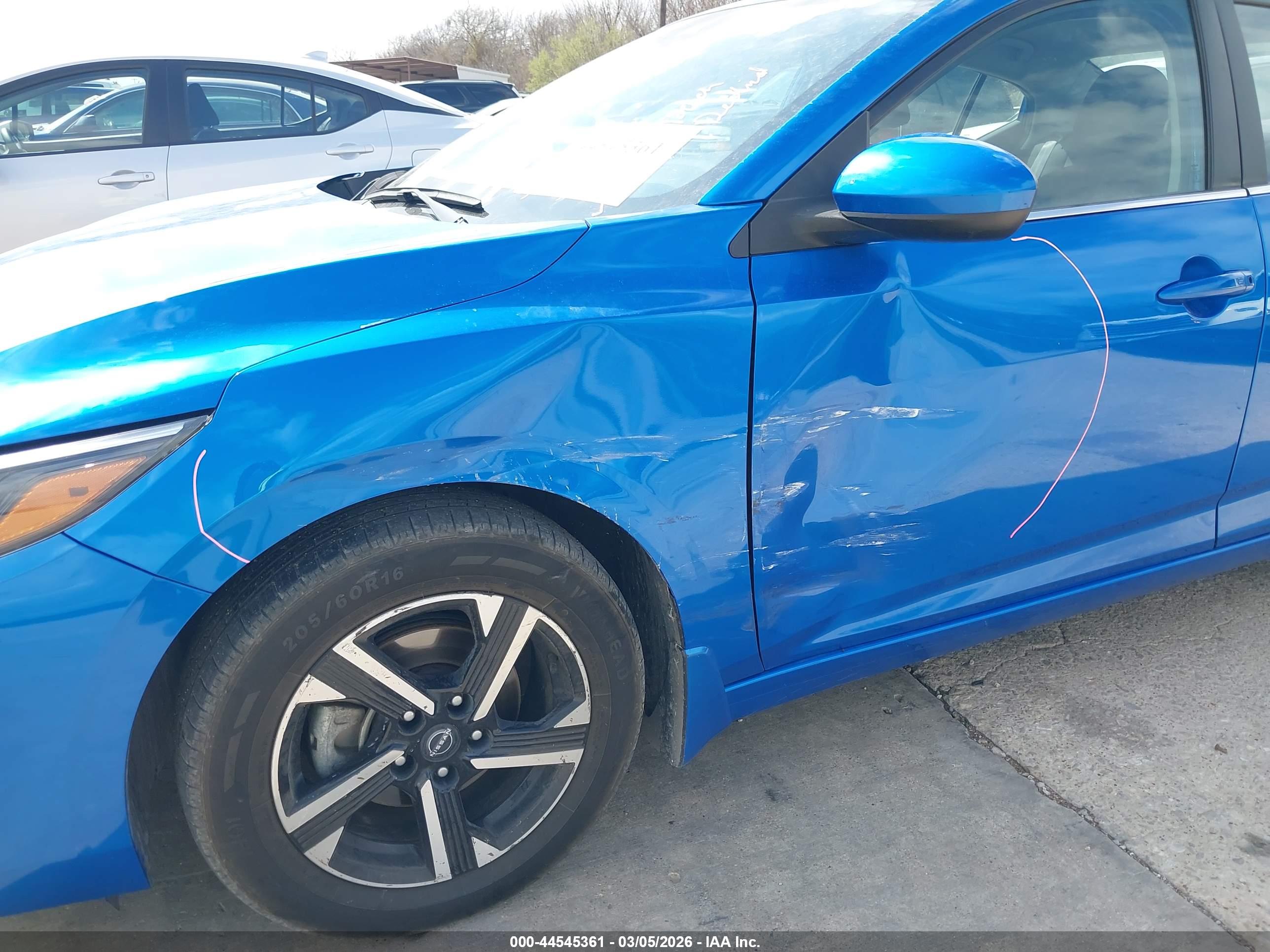 NISSAN SENTRA image 6