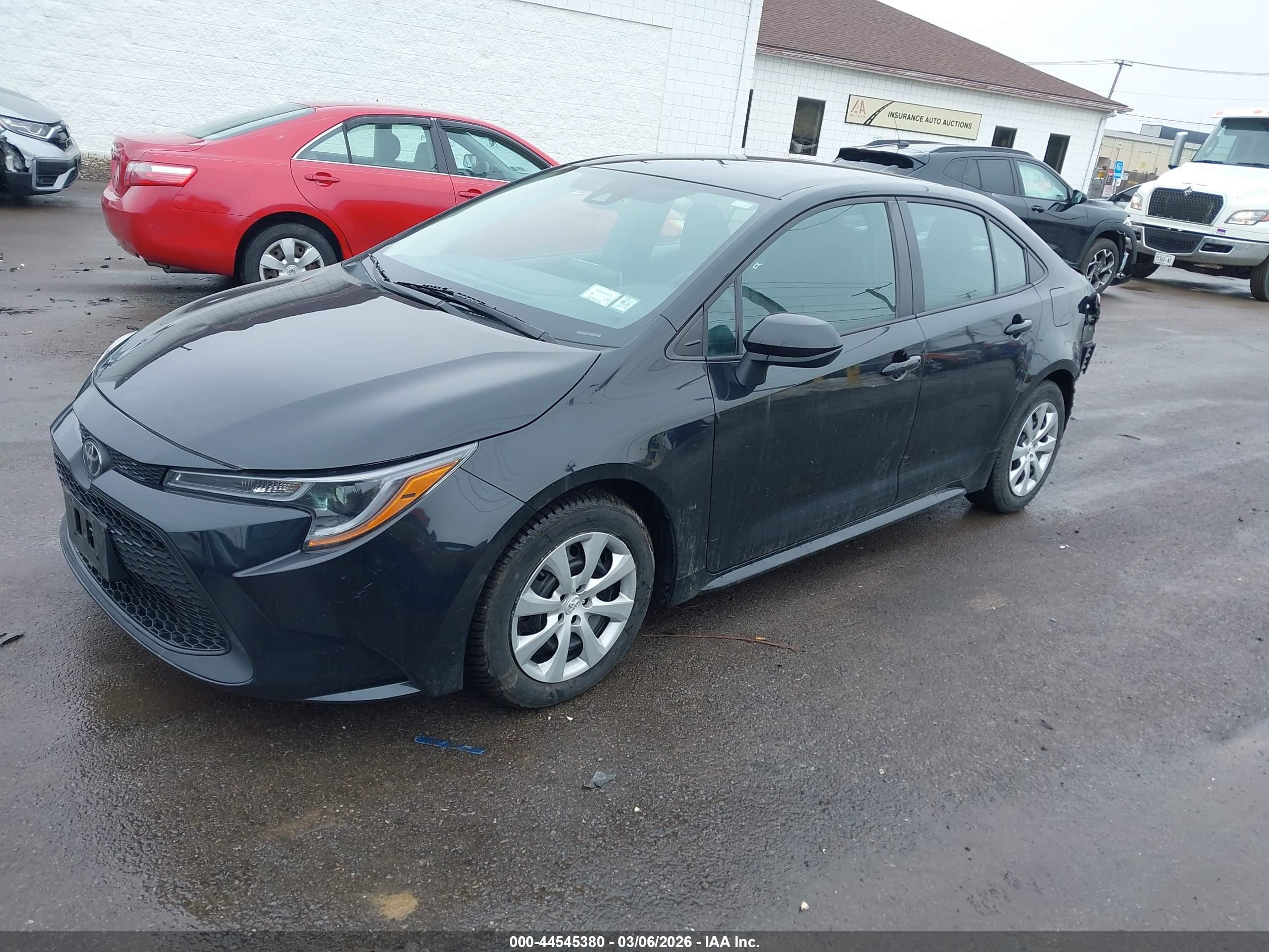 TOYOTA COROLLA image 2