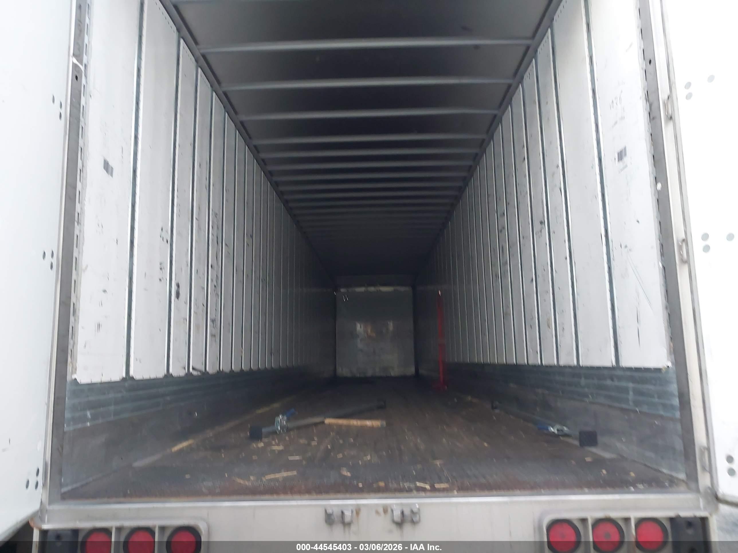 UTILITY TRAILER image 5