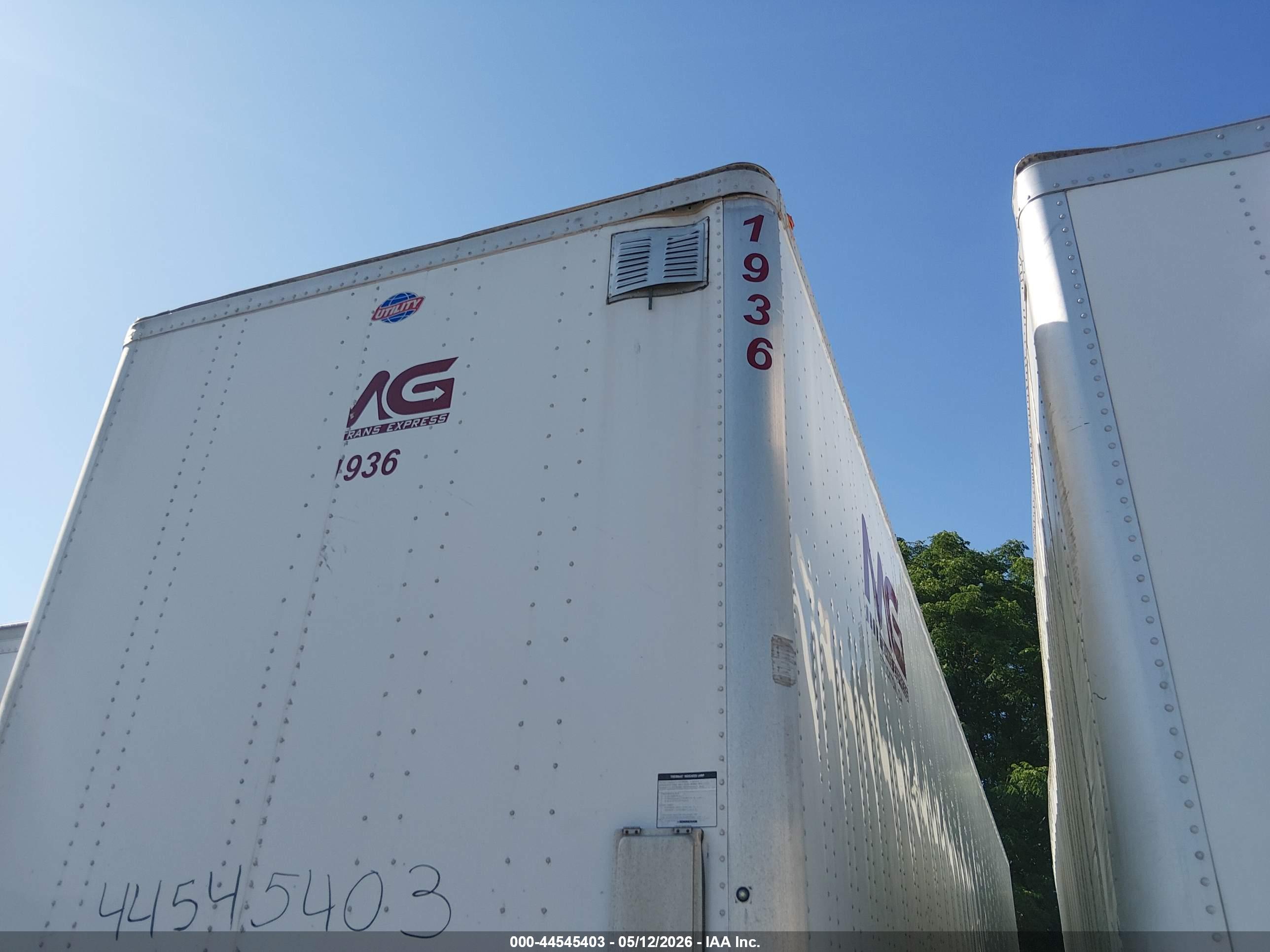 UTILITY TRAILER image 6