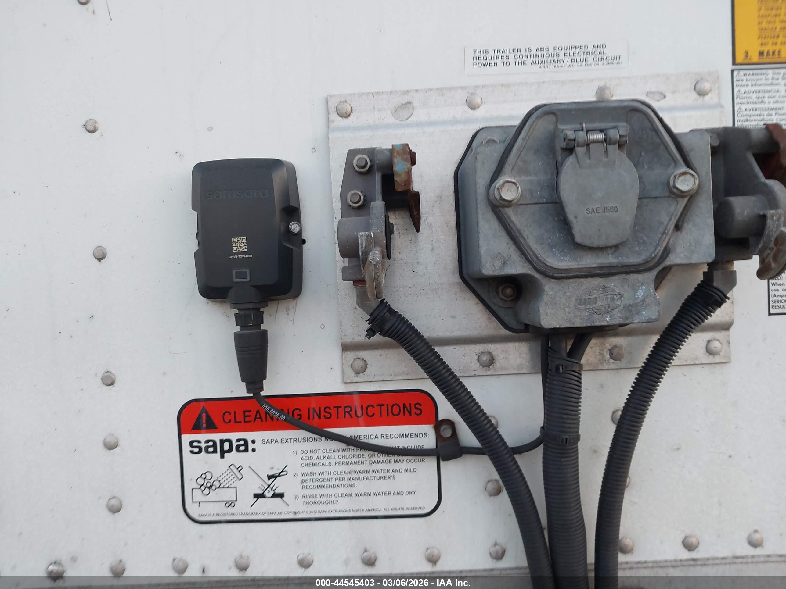 UTILITY TRAILER image 7
