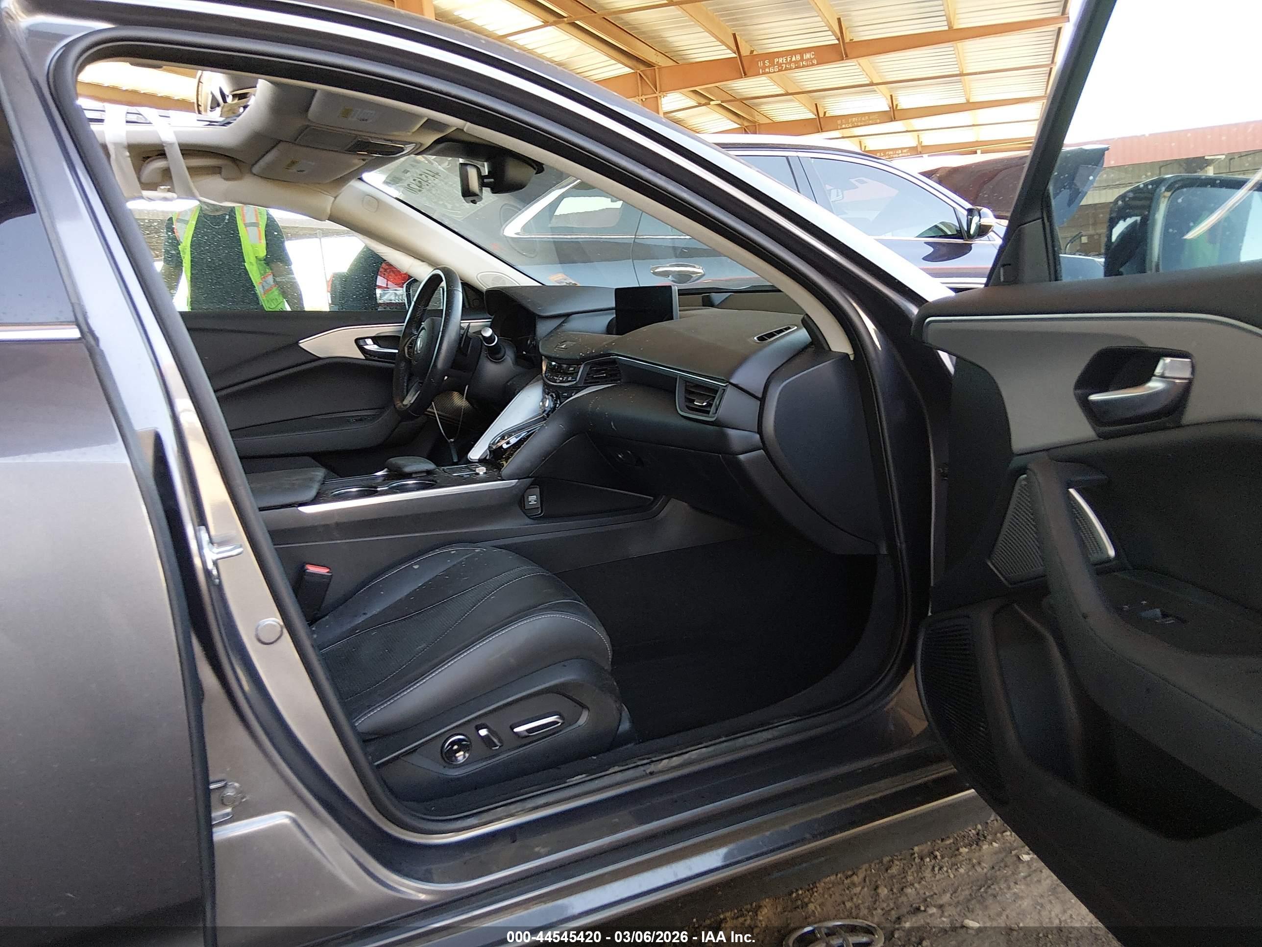 ACURA TLX image 5