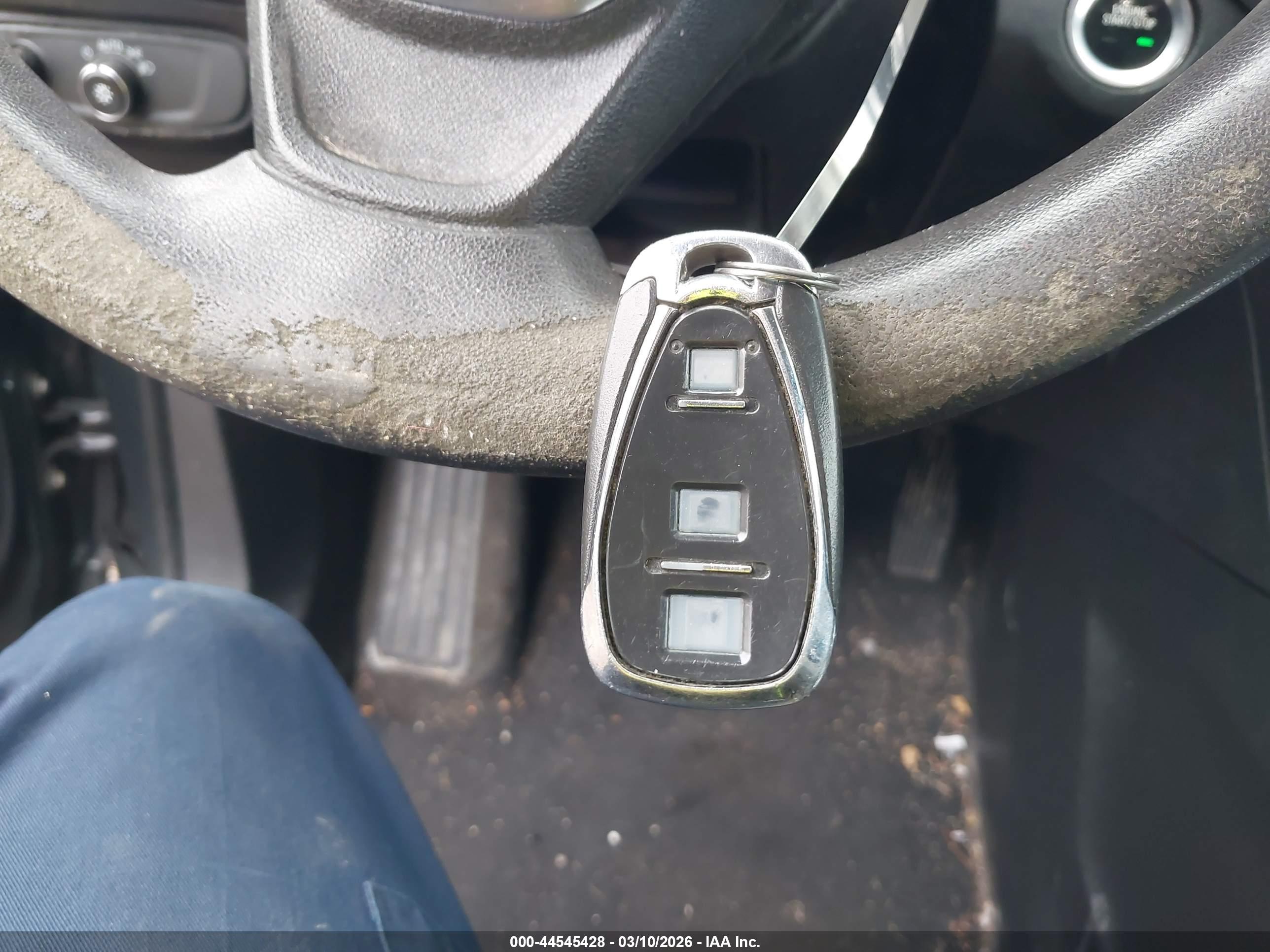 CHEVROLET EQUINOX image 11