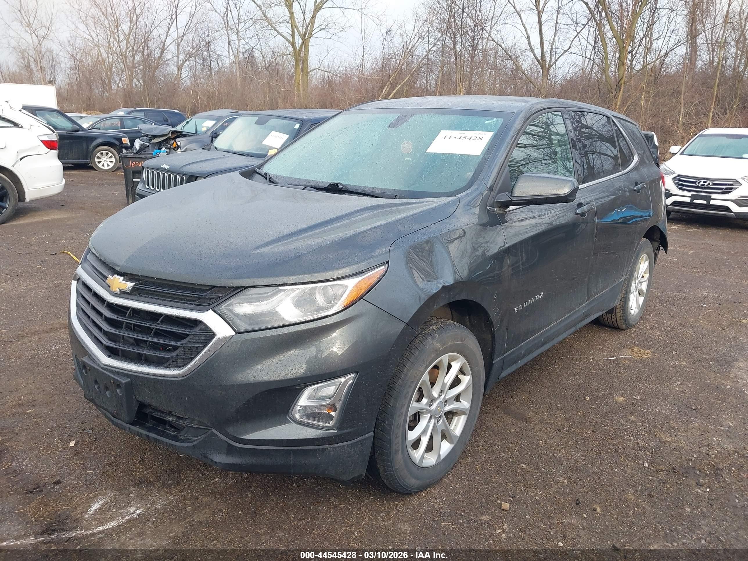 CHEVROLET EQUINOX image 2