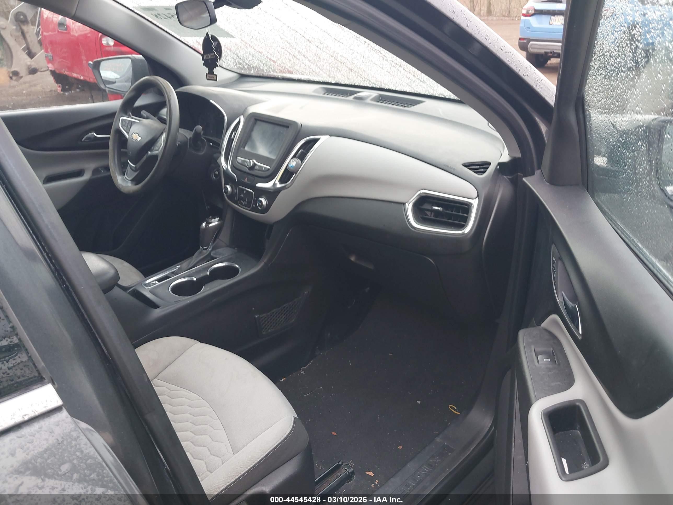 CHEVROLET EQUINOX image 5