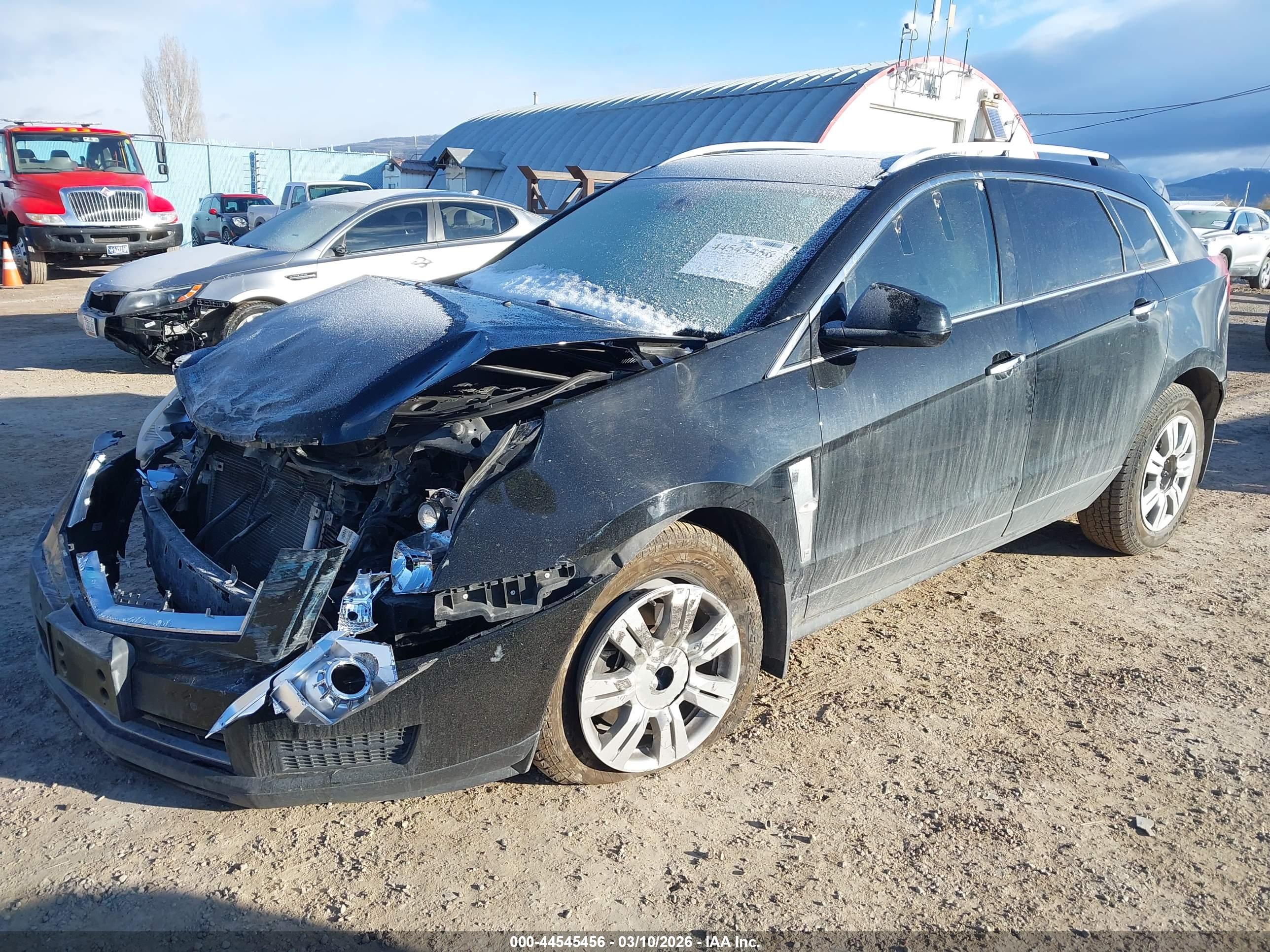 CADILLAC SRX image 2