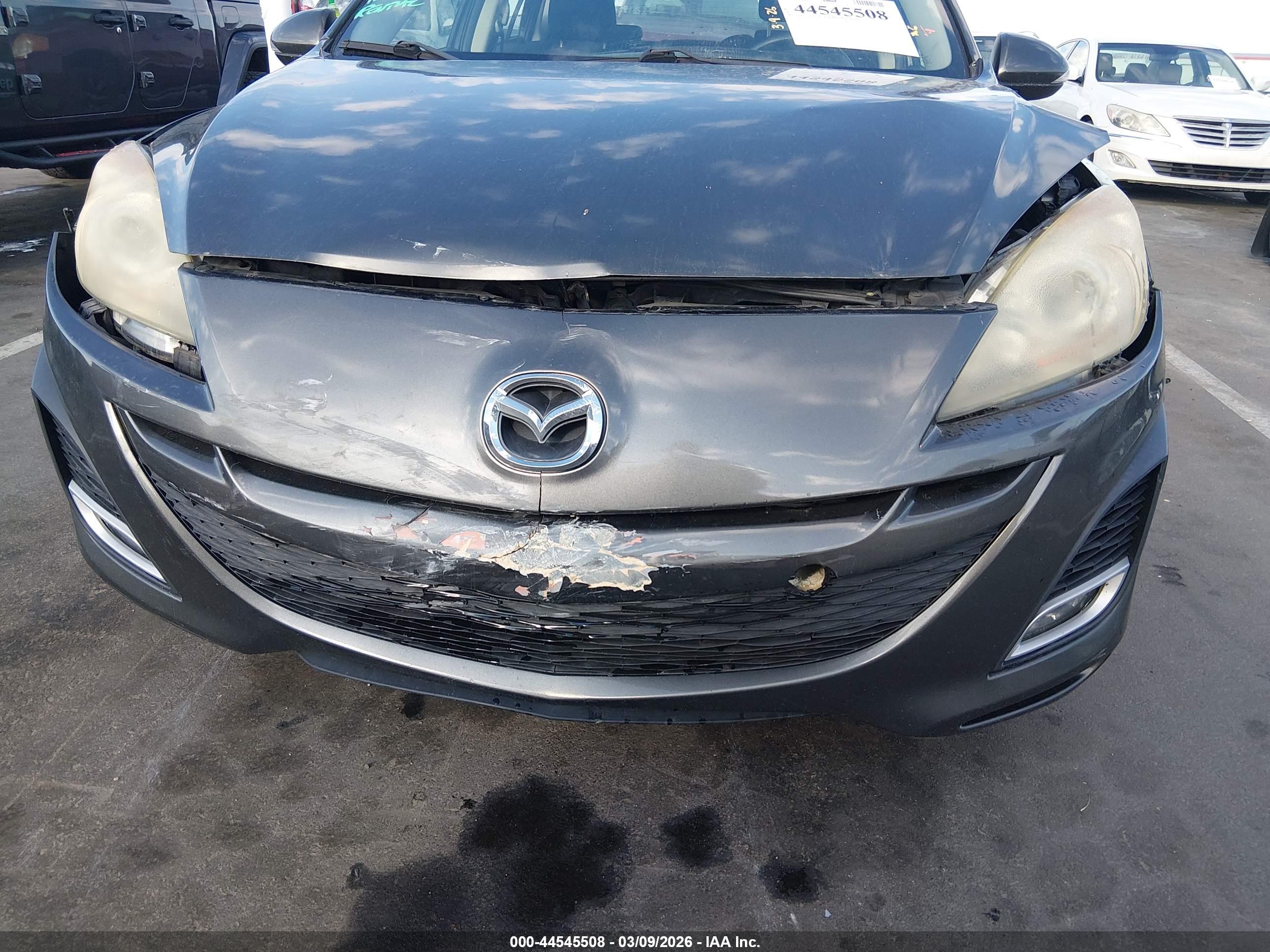 MAZDA MAZDA3 image 6
