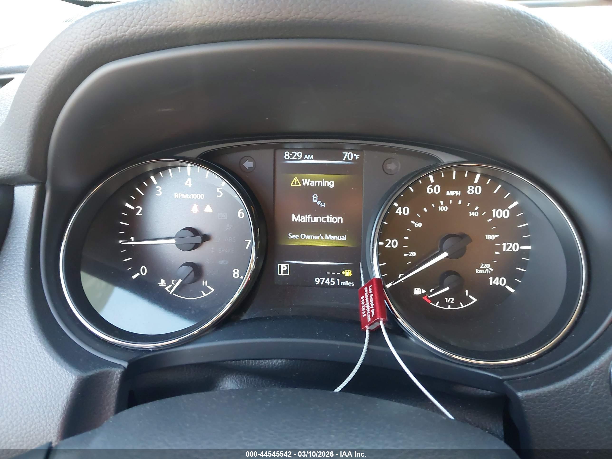 NISSAN ROGUE image 7