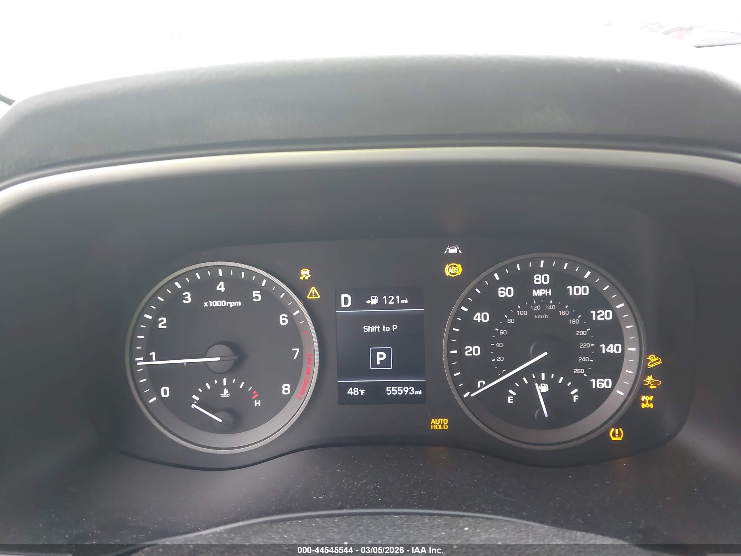 HYUNDAI TUCSON image 7
