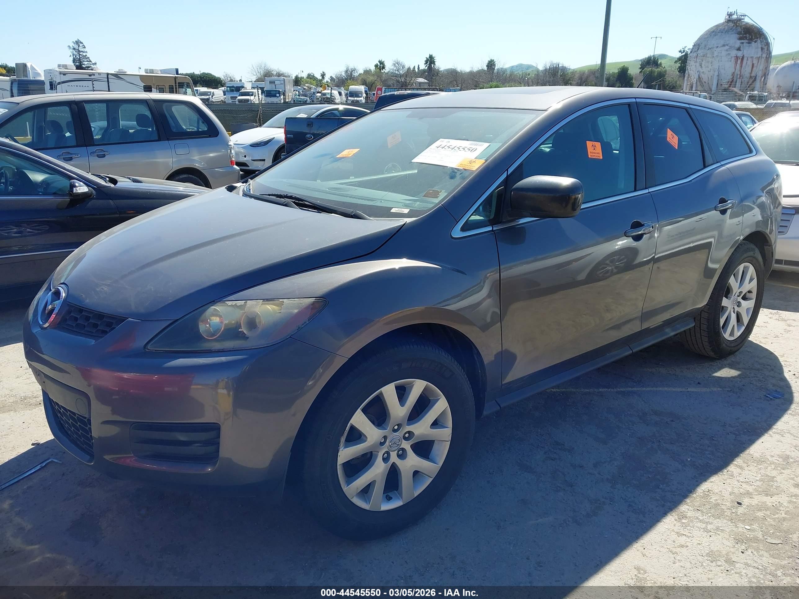 MAZDA CX-7 image 2