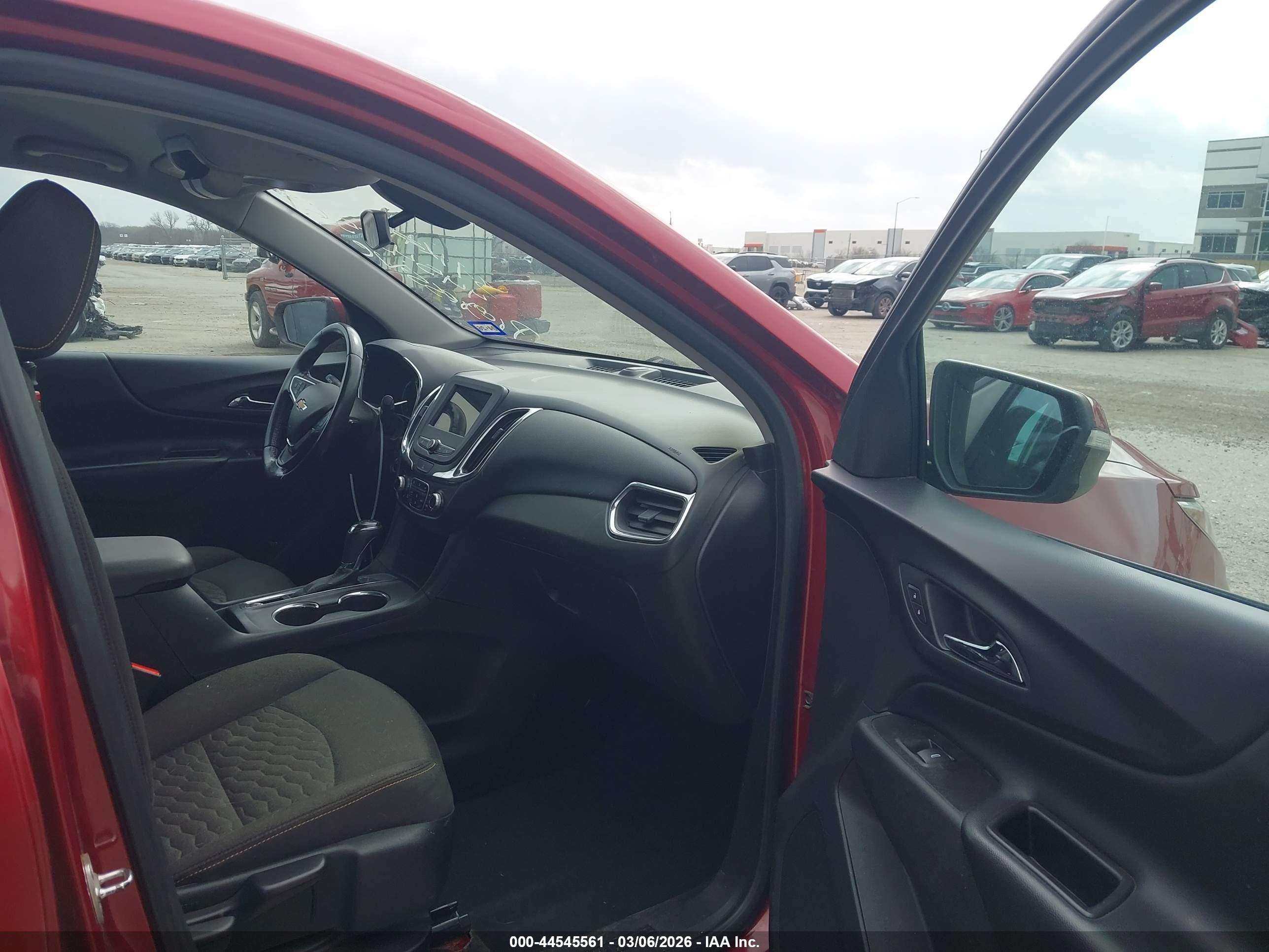 CHEVROLET EQUINOX image 5