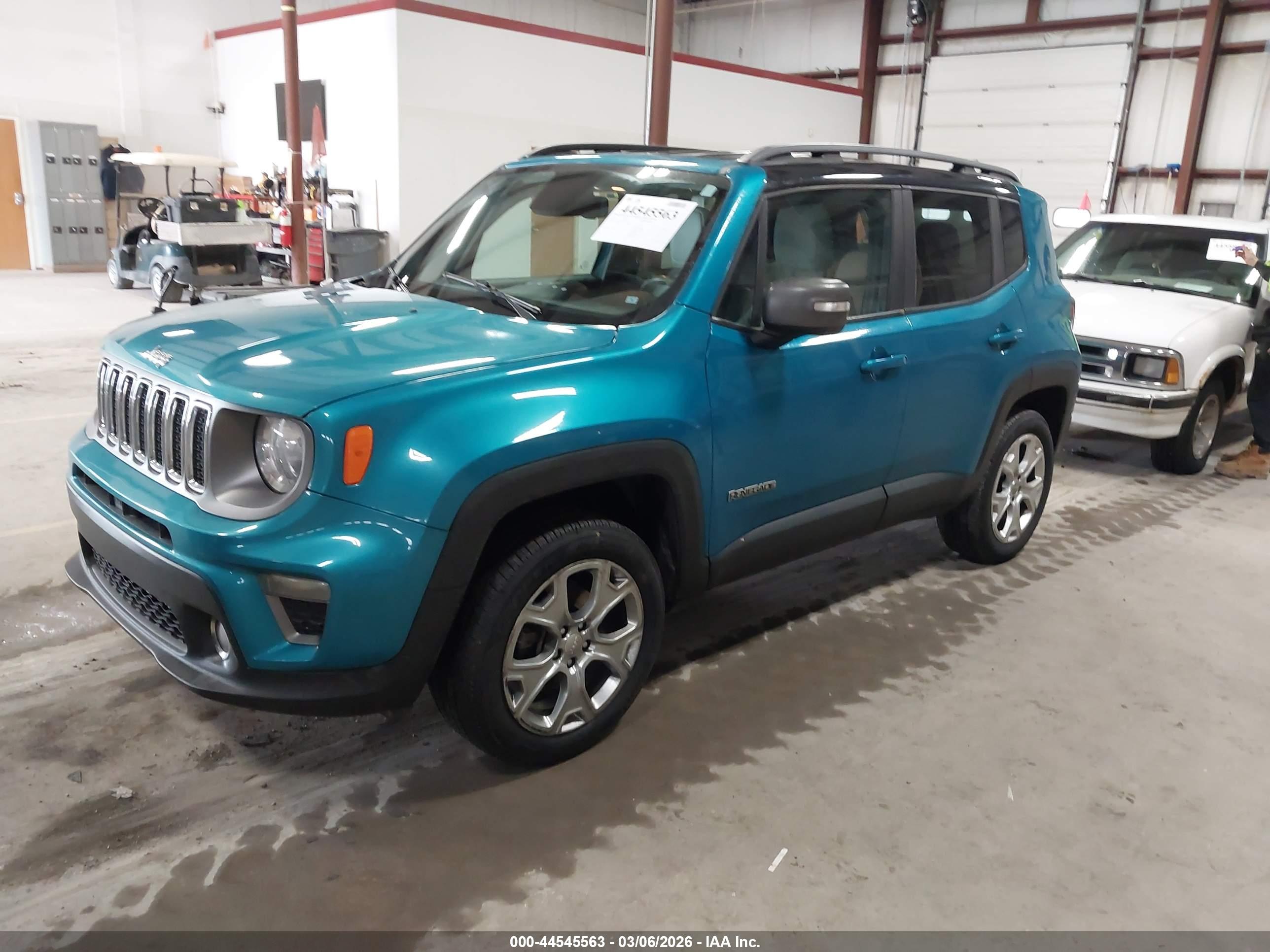 JEEP RENEGADE image 2