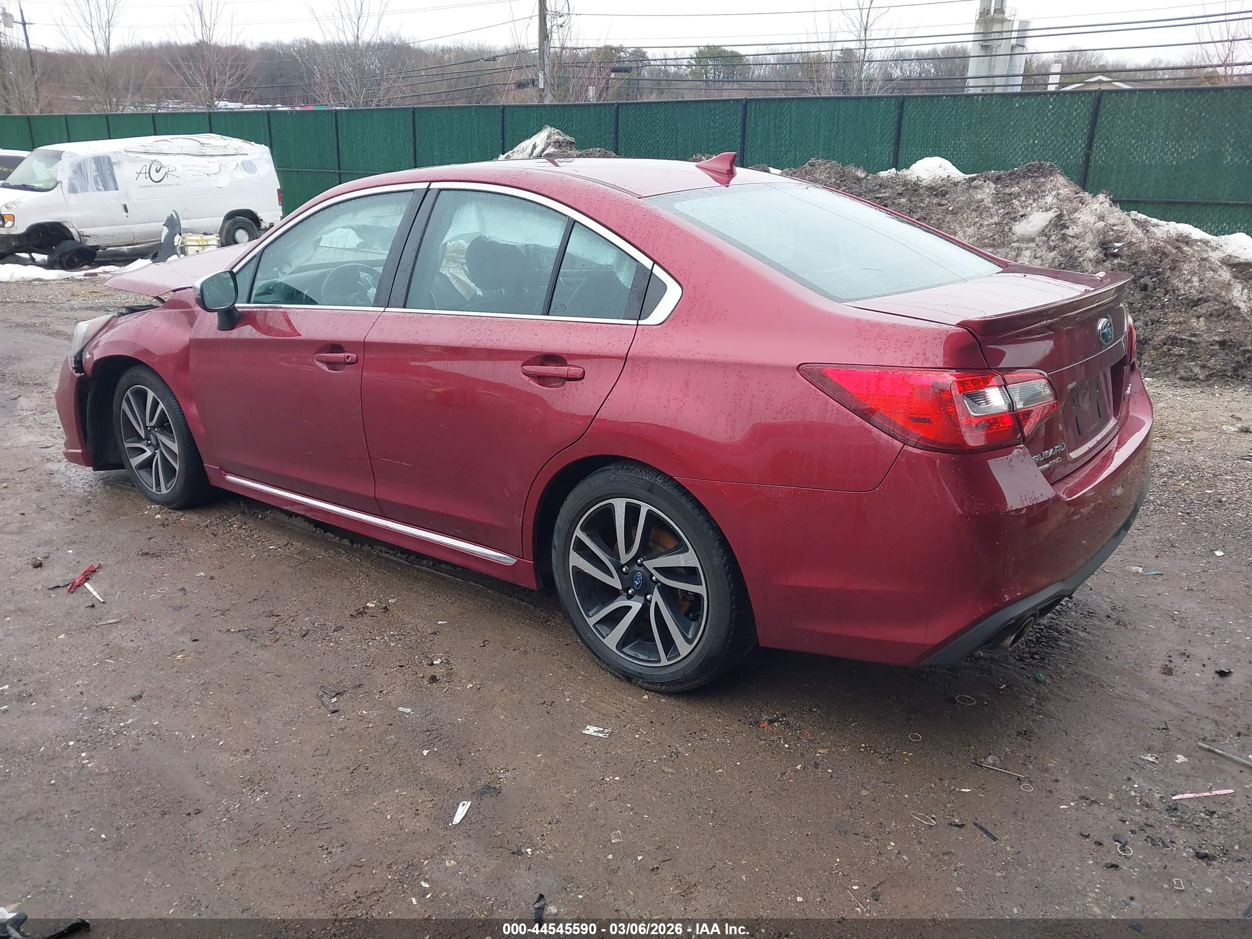 SUBARU LEGACY image 3