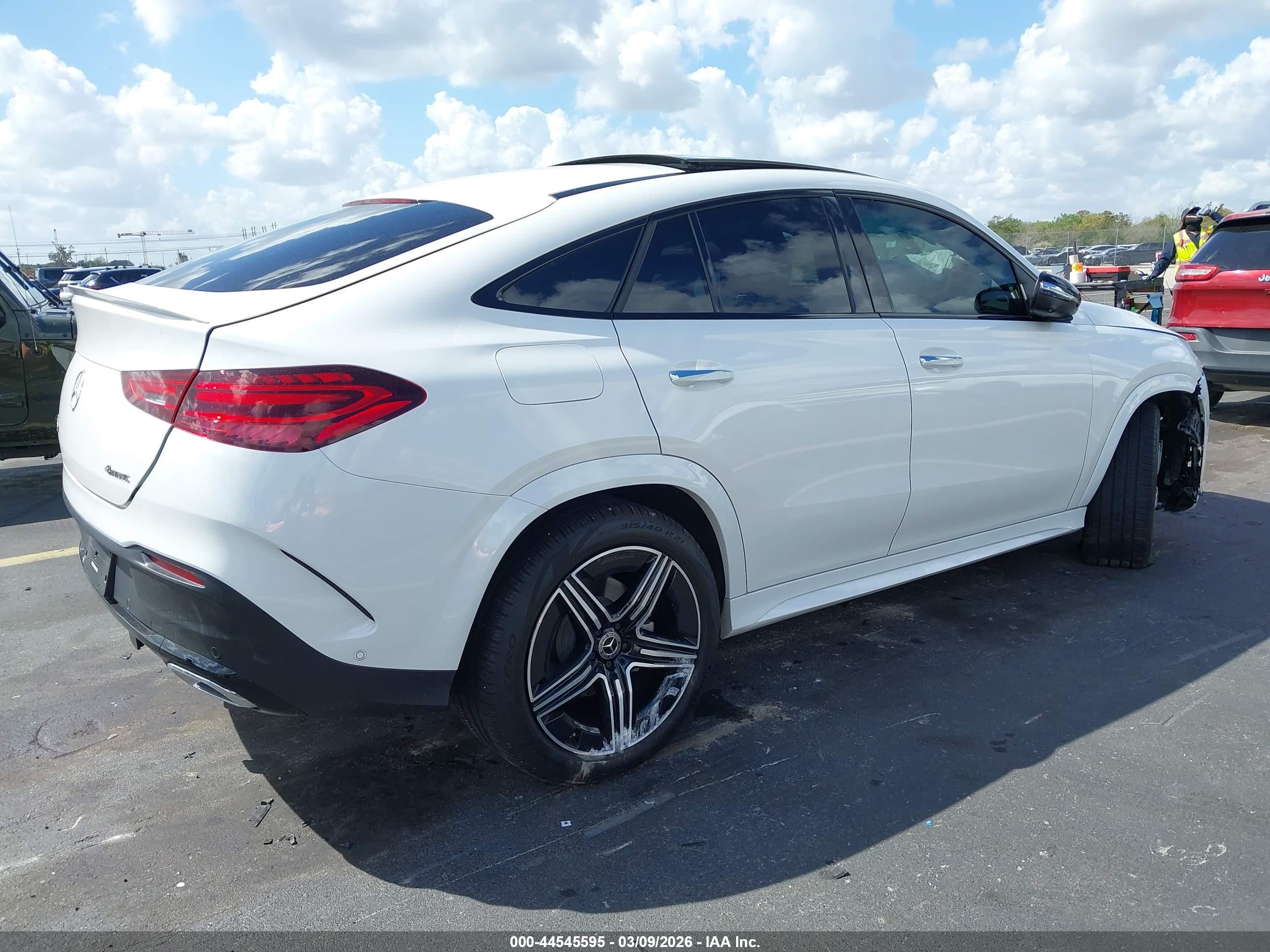 MERCEDES-BENZ GLE image 4