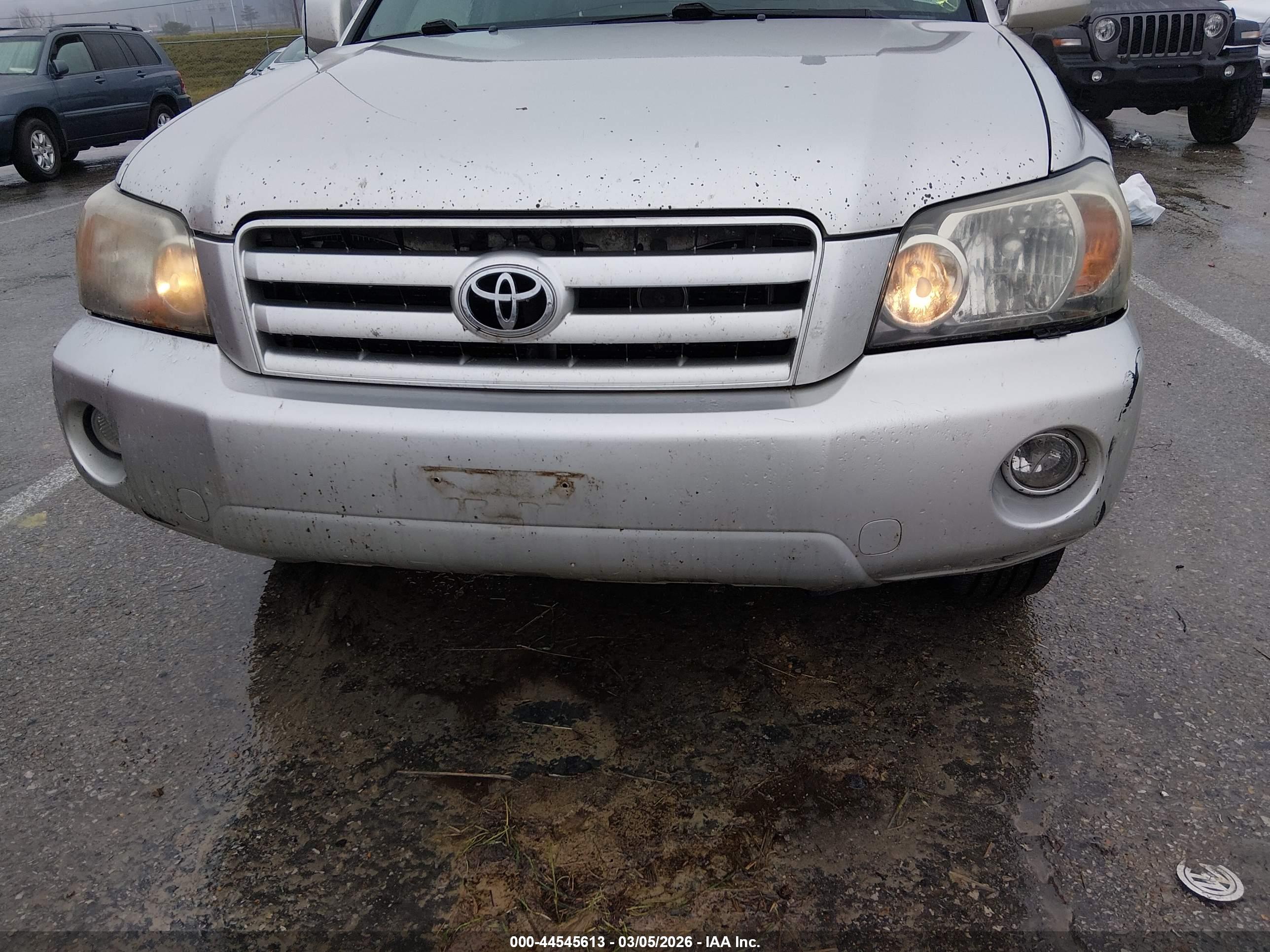 TOYOTA HIGHLANDER image 6