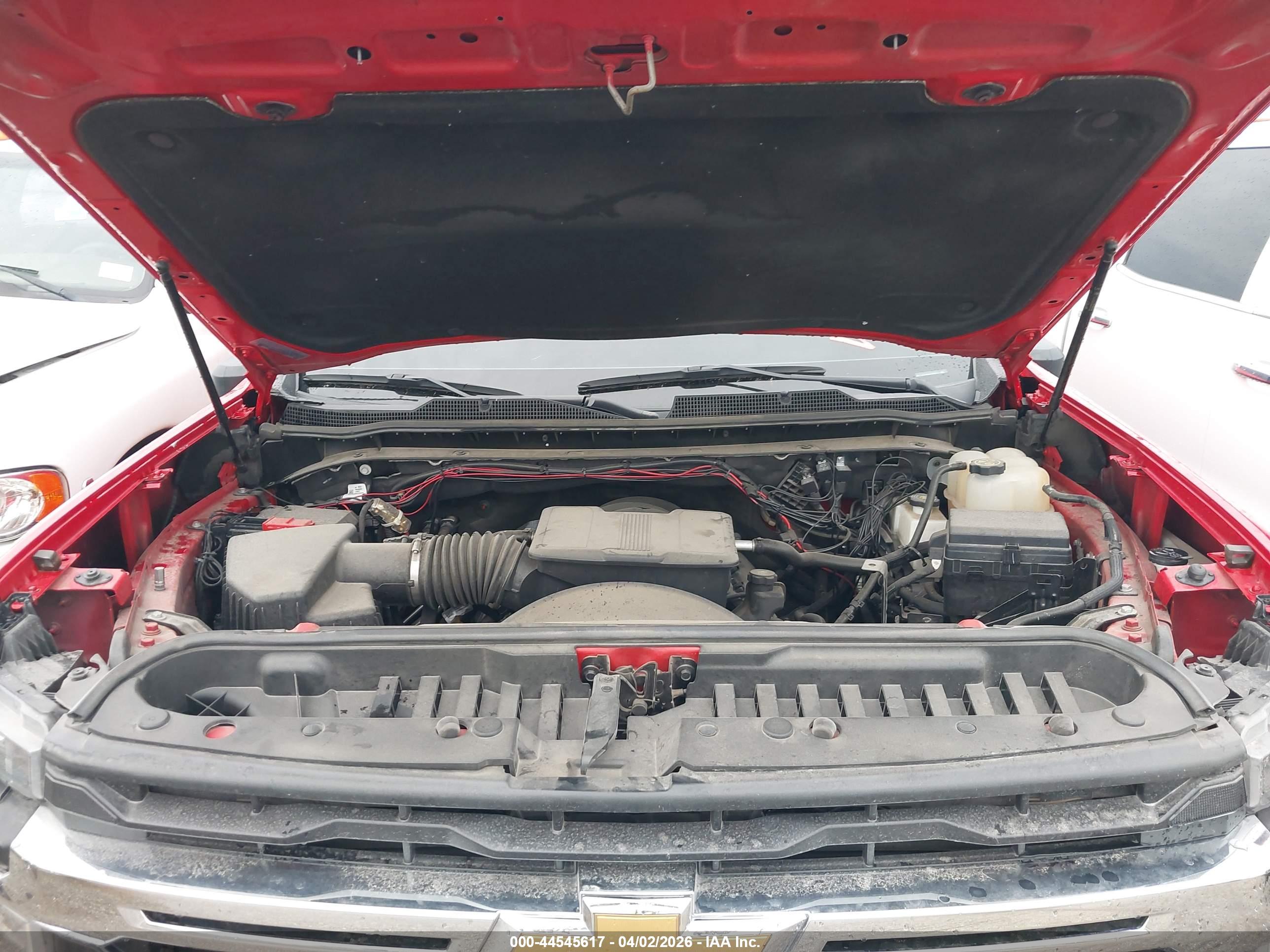 CHEVROLET SILVERADO image 10