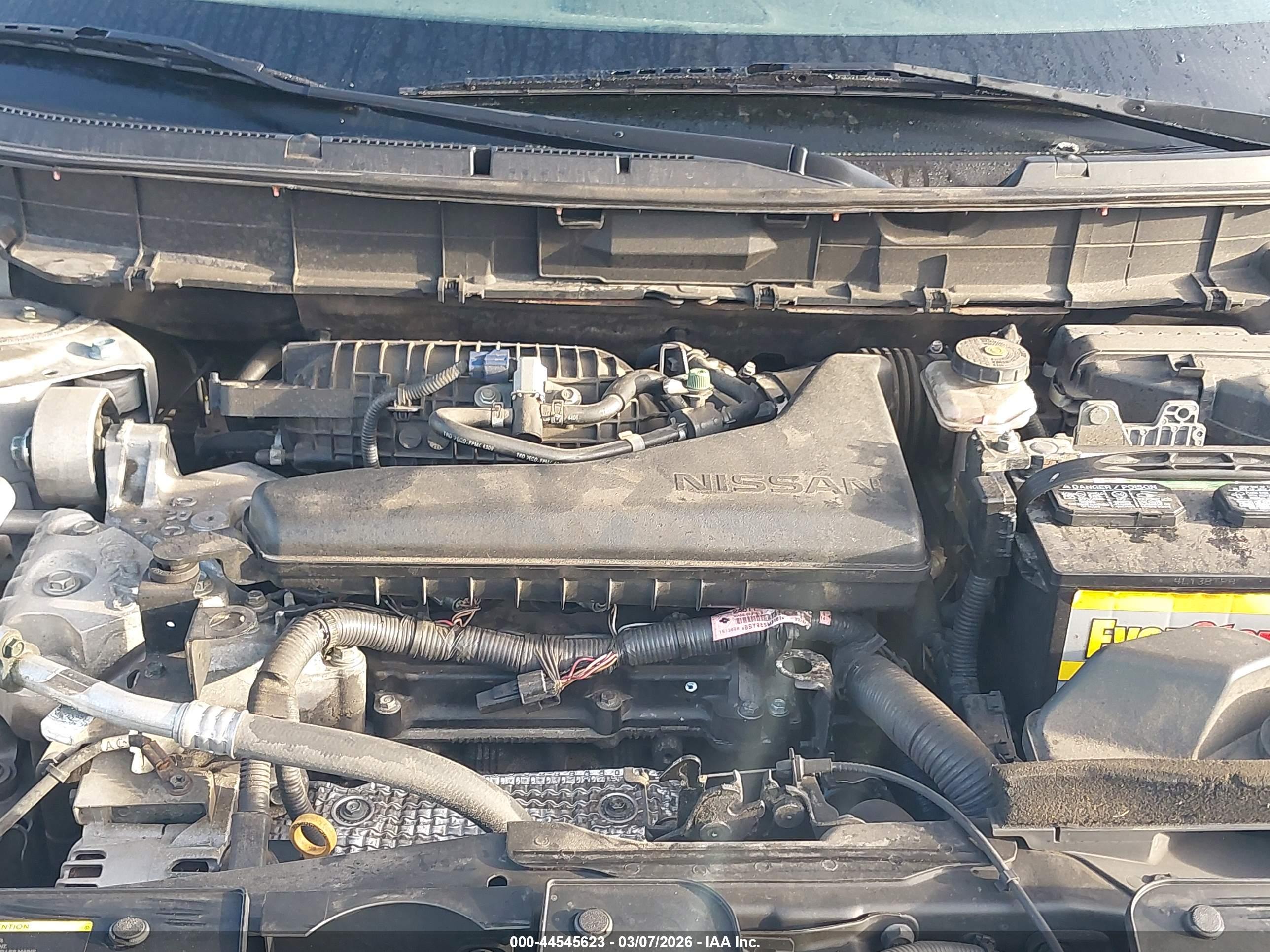 NISSAN ROGUE image 10