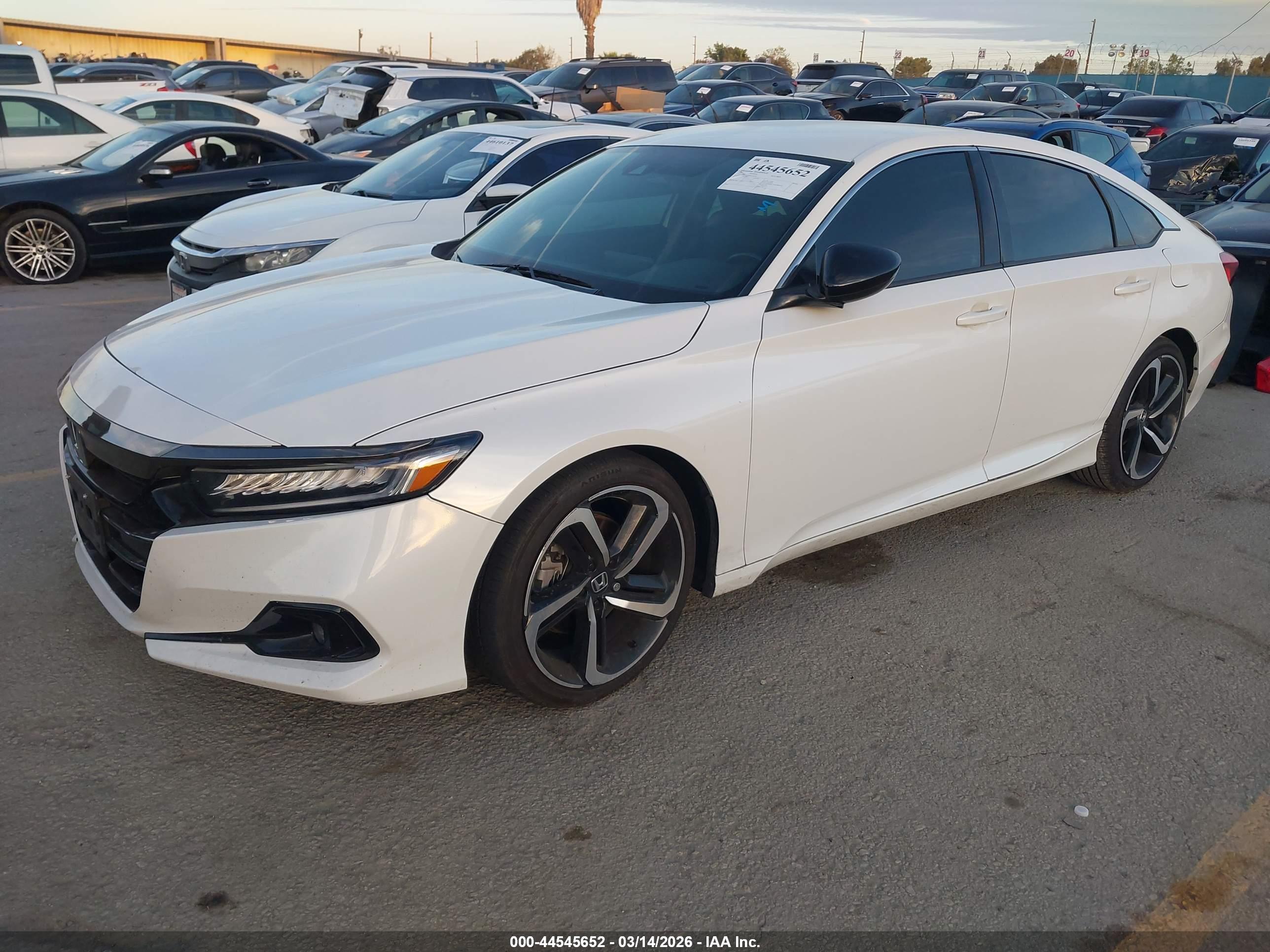 HONDA ACCORD image 2