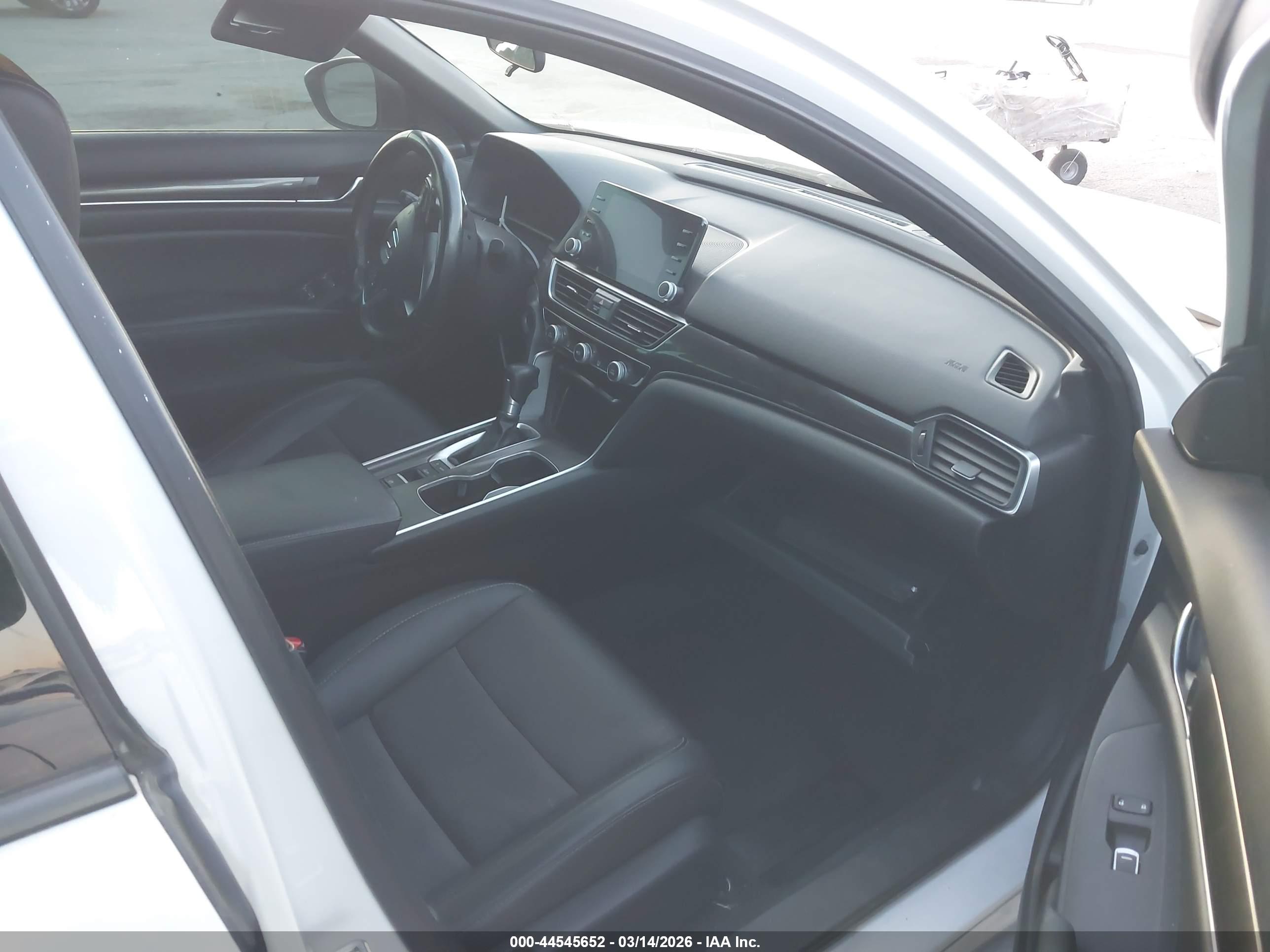 HONDA ACCORD image 5