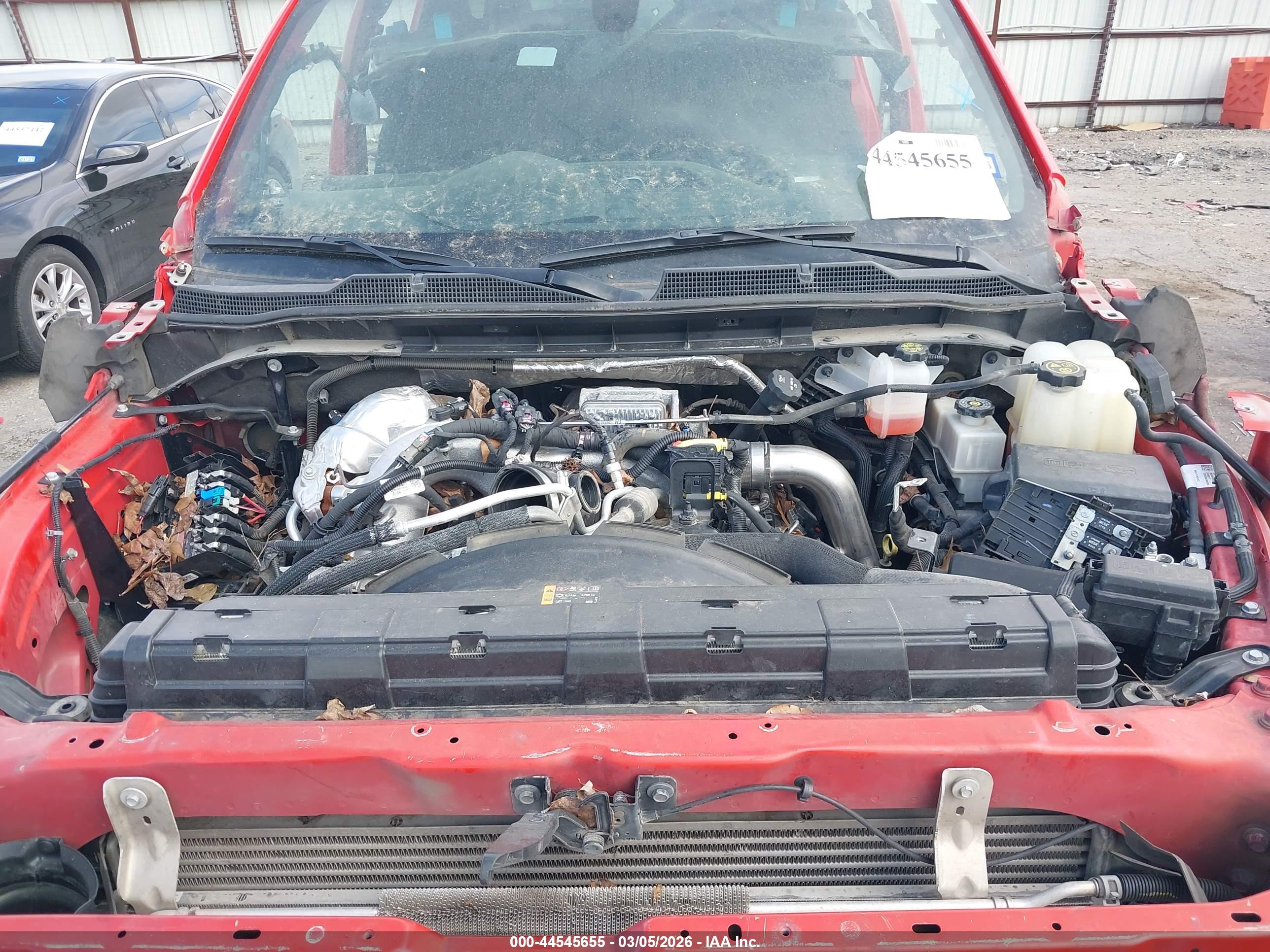 CHEVROLET SILVERADO image 10